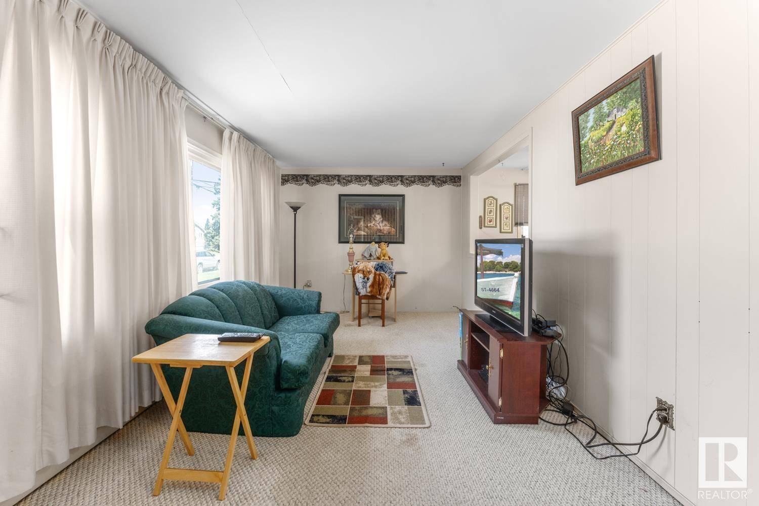 Cold Lake, AB T9M1Y5,4715 47 AV