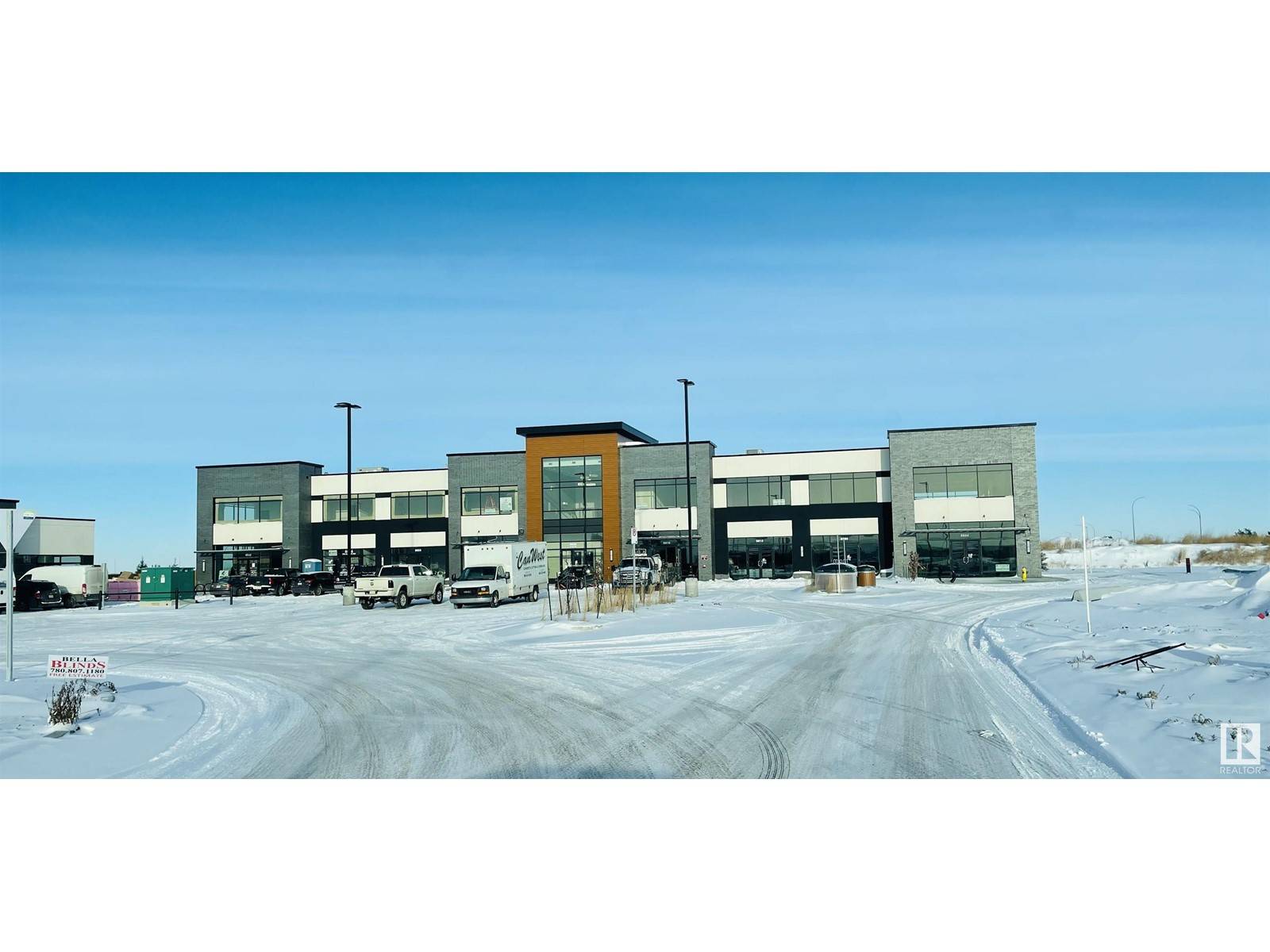 Edmonton, AB T5Z0E2,6604 178 AV NE