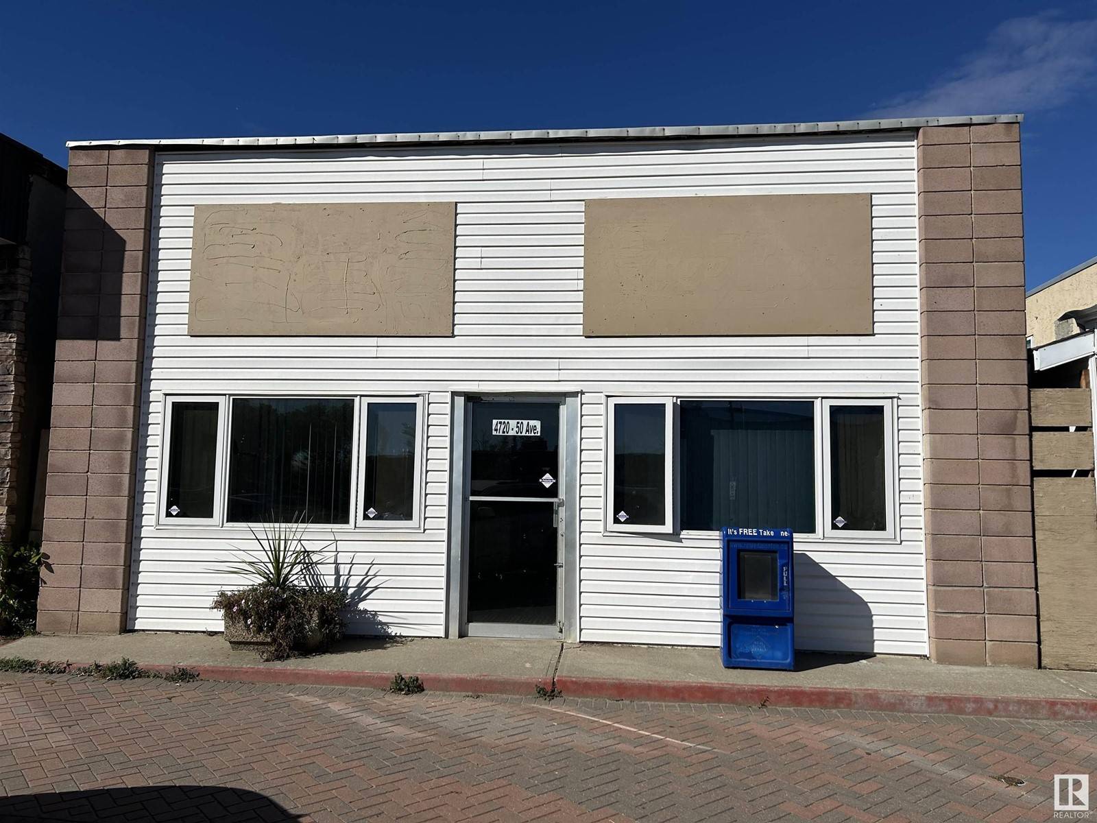 Redwater, AB T0A2W0,4720 50 AV