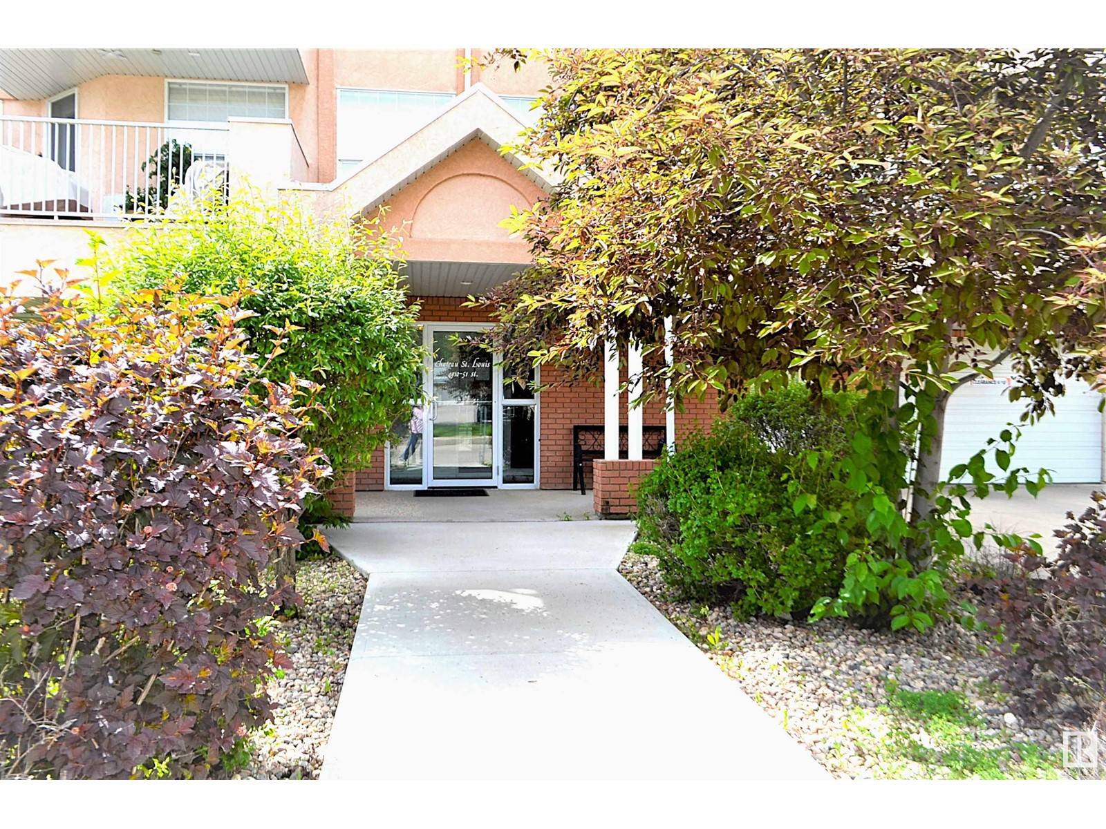 Bonnyville Town, AB T9N2P8,#305 4910 51 ST