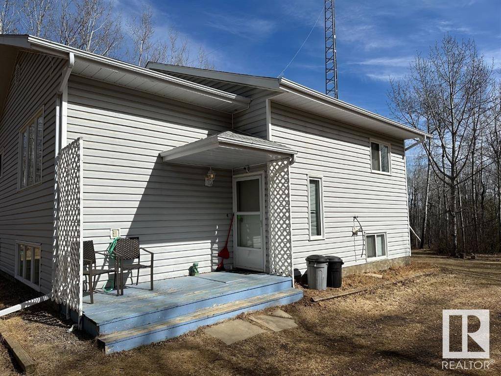 Rural Athabasca County, AB T9S2A2,64 Tawatinaw DR