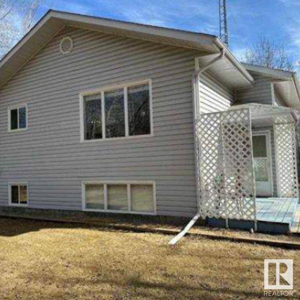 Rural Athabasca County, AB T9S2A2,64 Tawatinaw DR