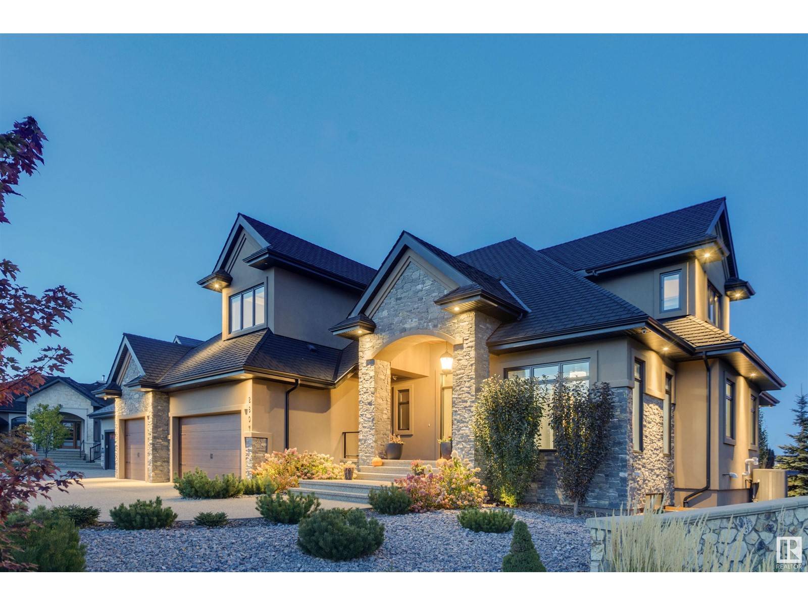 Edmonton, AB T6W2M6,2807 WHEATON DR NW