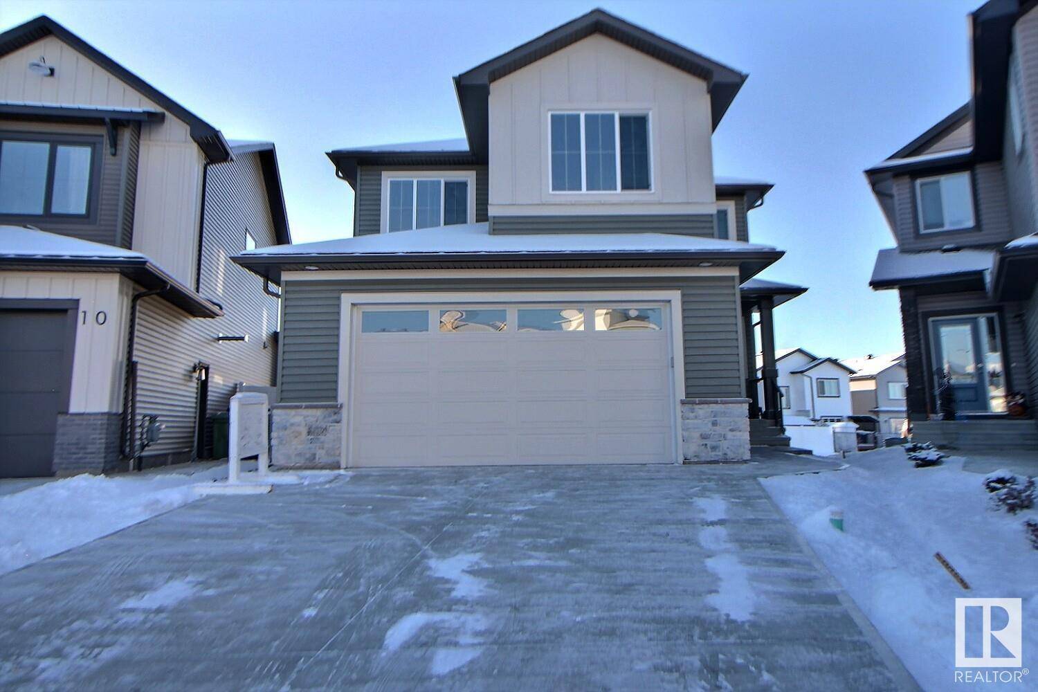 Fort Saskatchewan, AB T8L0X8,14 ELDERBERRY PT