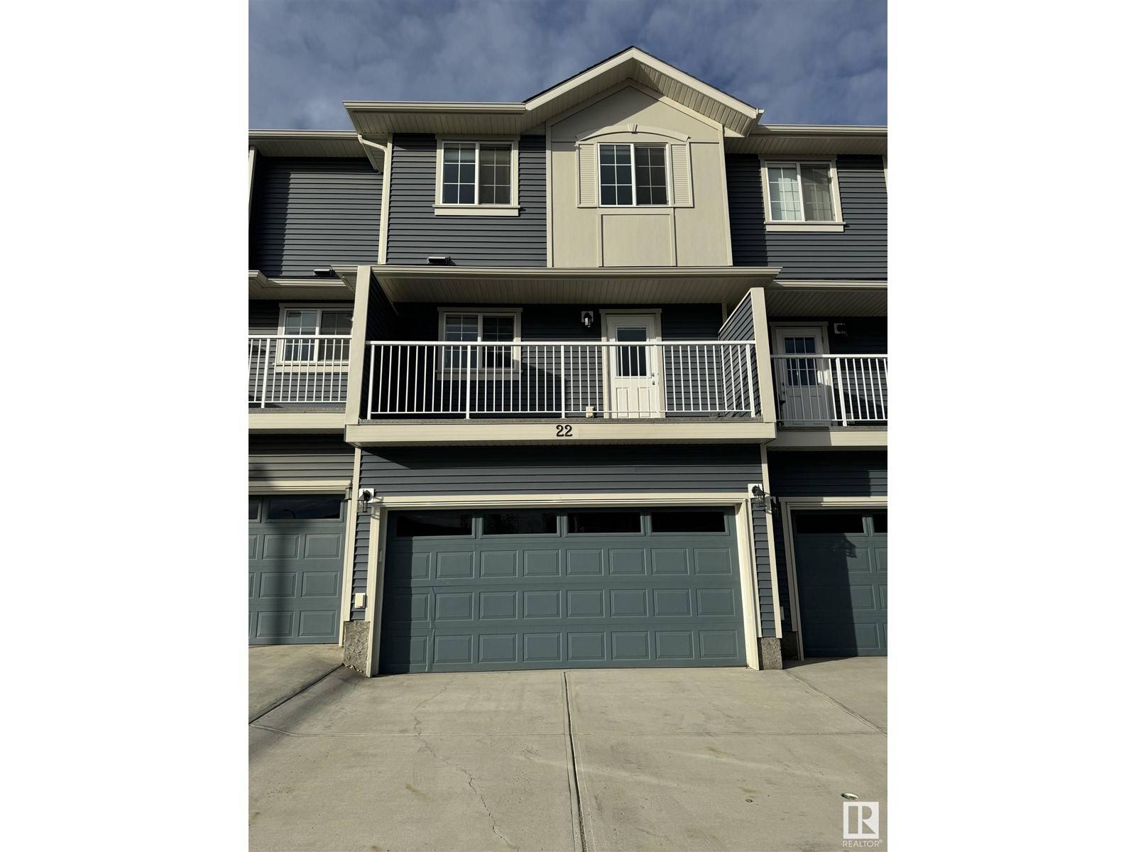 Sherwood Park, AB T8H0Z8,22 20 Augustine CR