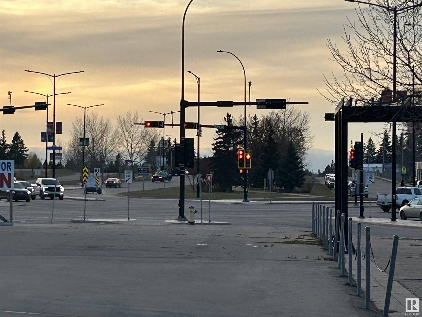 Cold Lake, AB T9M1P2,5304 50 AV