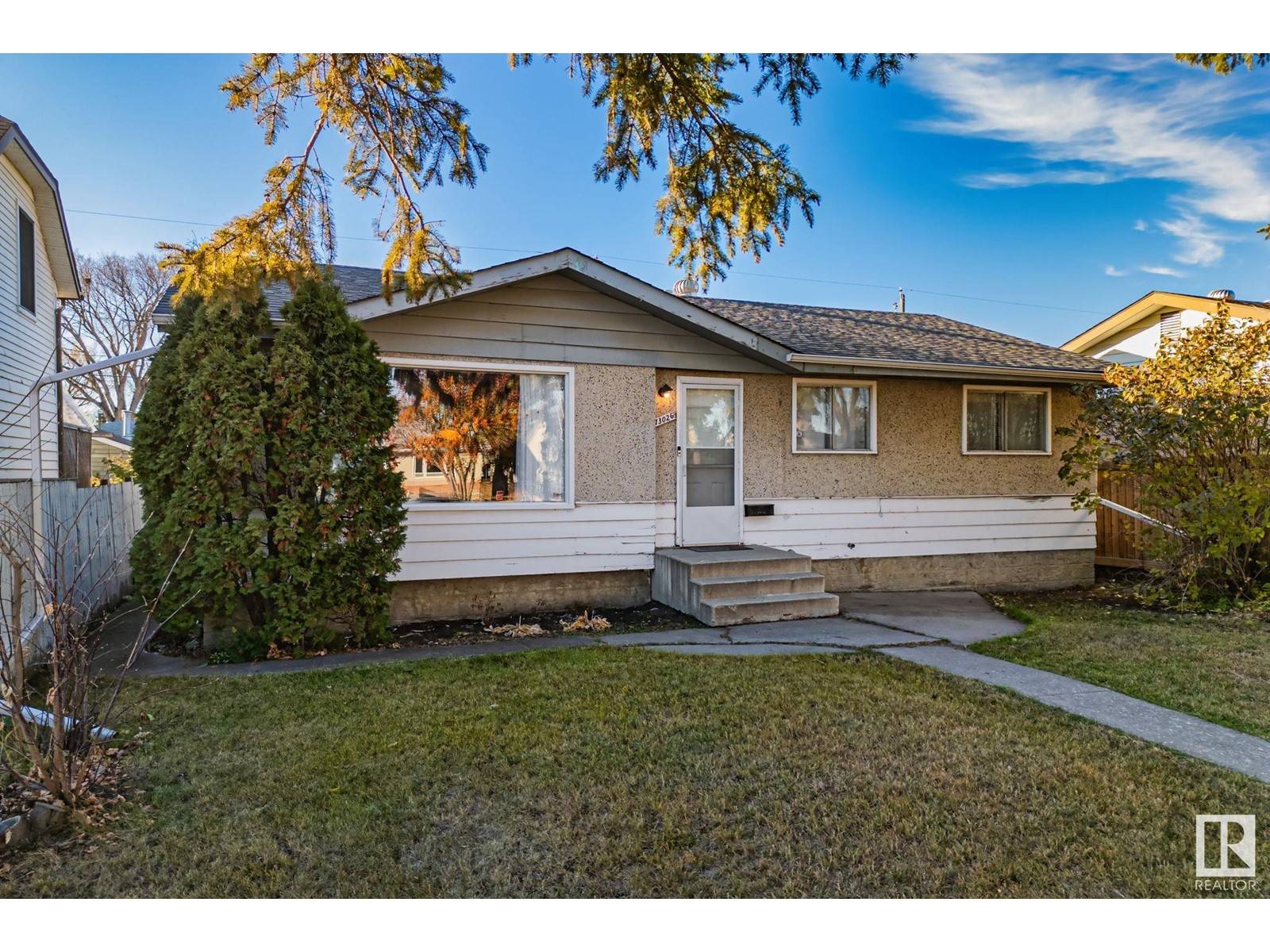 Edmonton, AB T5L0J7,13026 123 ST NW