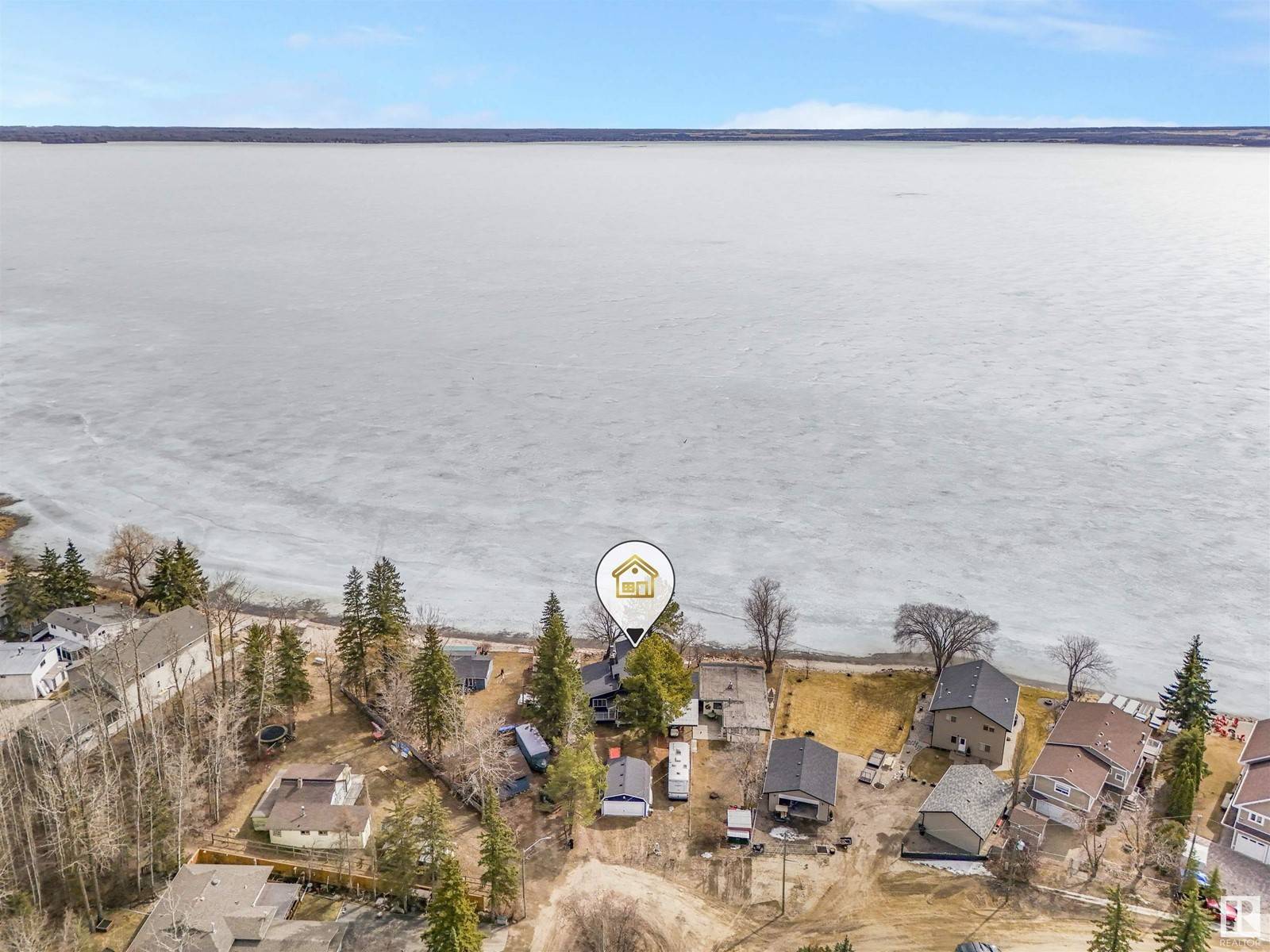 Rural Lac Ste. Anne County, AB T0E1A0,809 8 ST