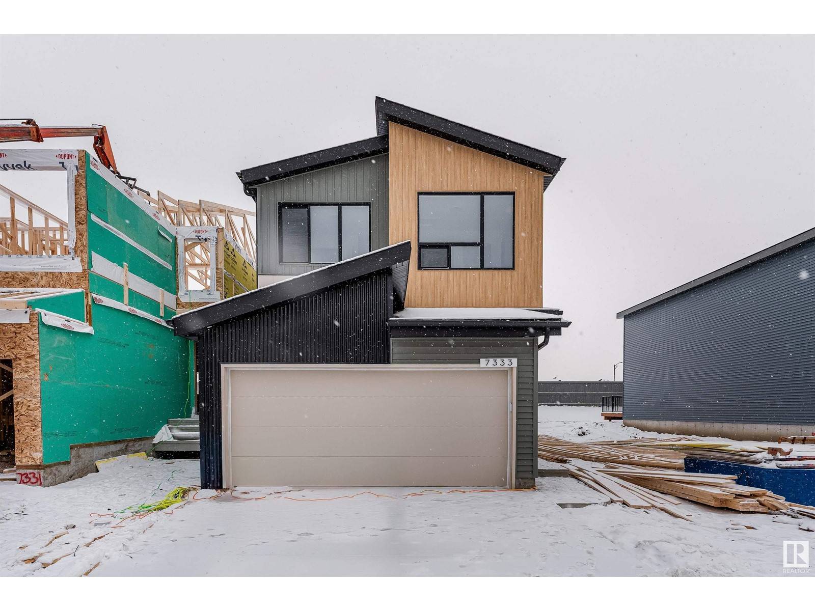 Edmonton, AB T6W5N5,7333 Klapstein CR SW