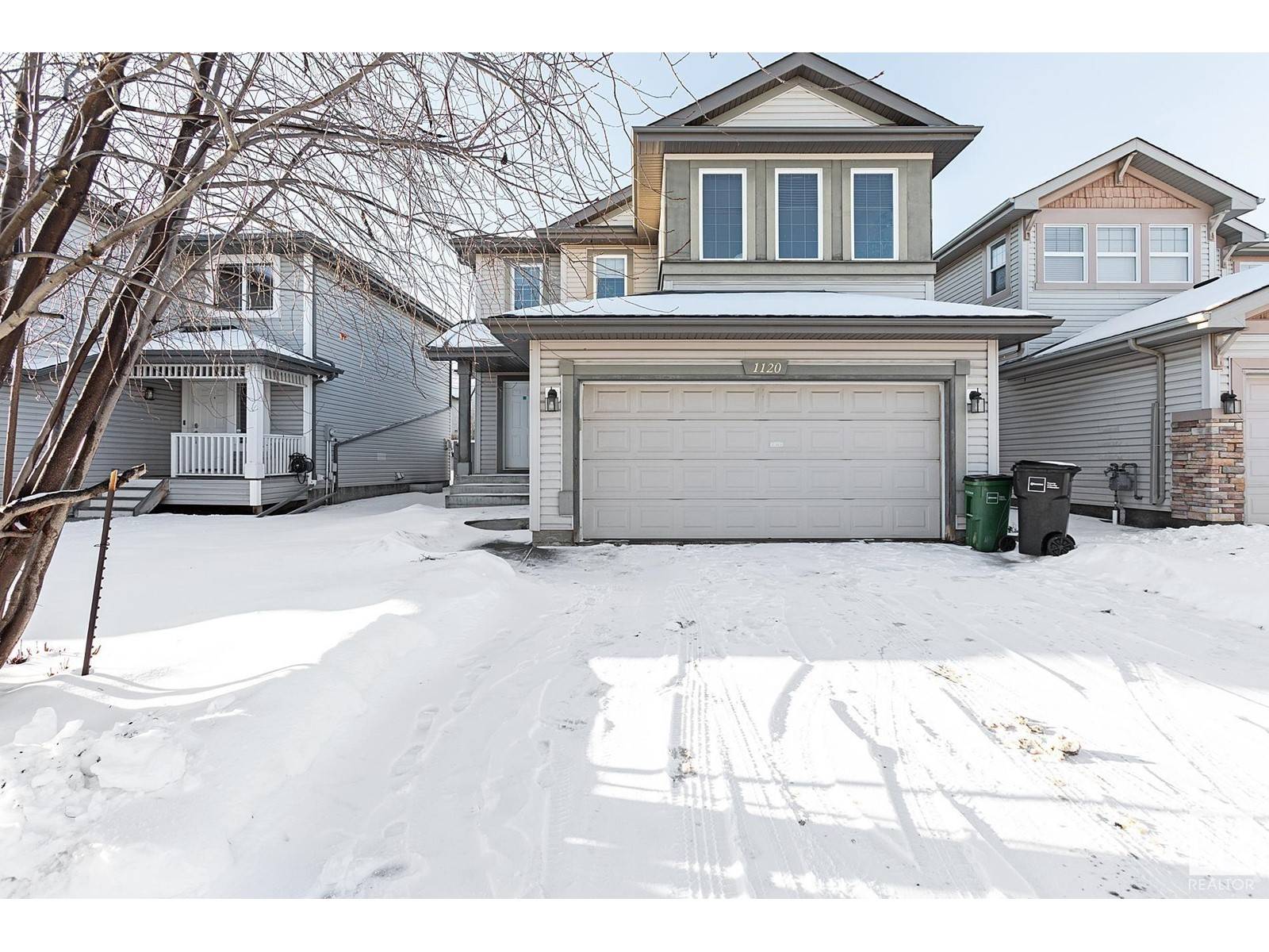 Edmonton, AB T6W1W9,1120 117 ST SW