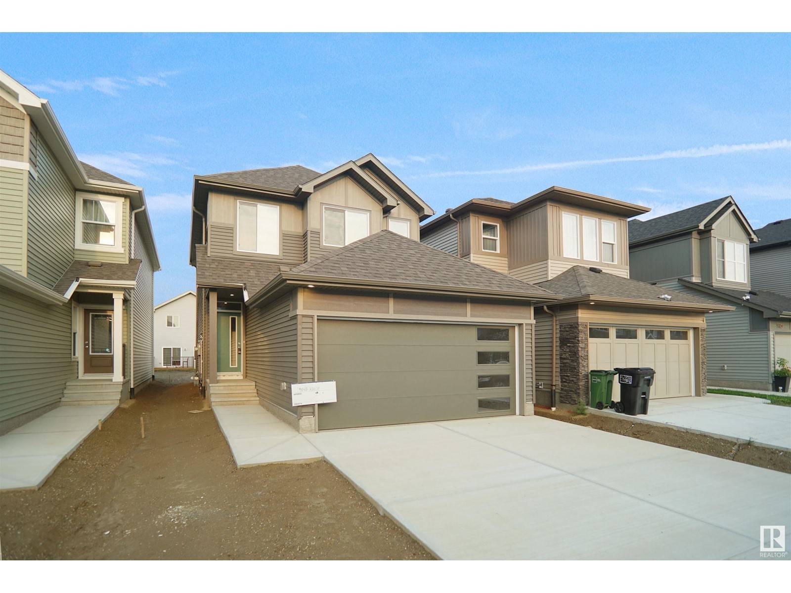 Edmonton, AB T6W5G7,9517 Carson BN SW