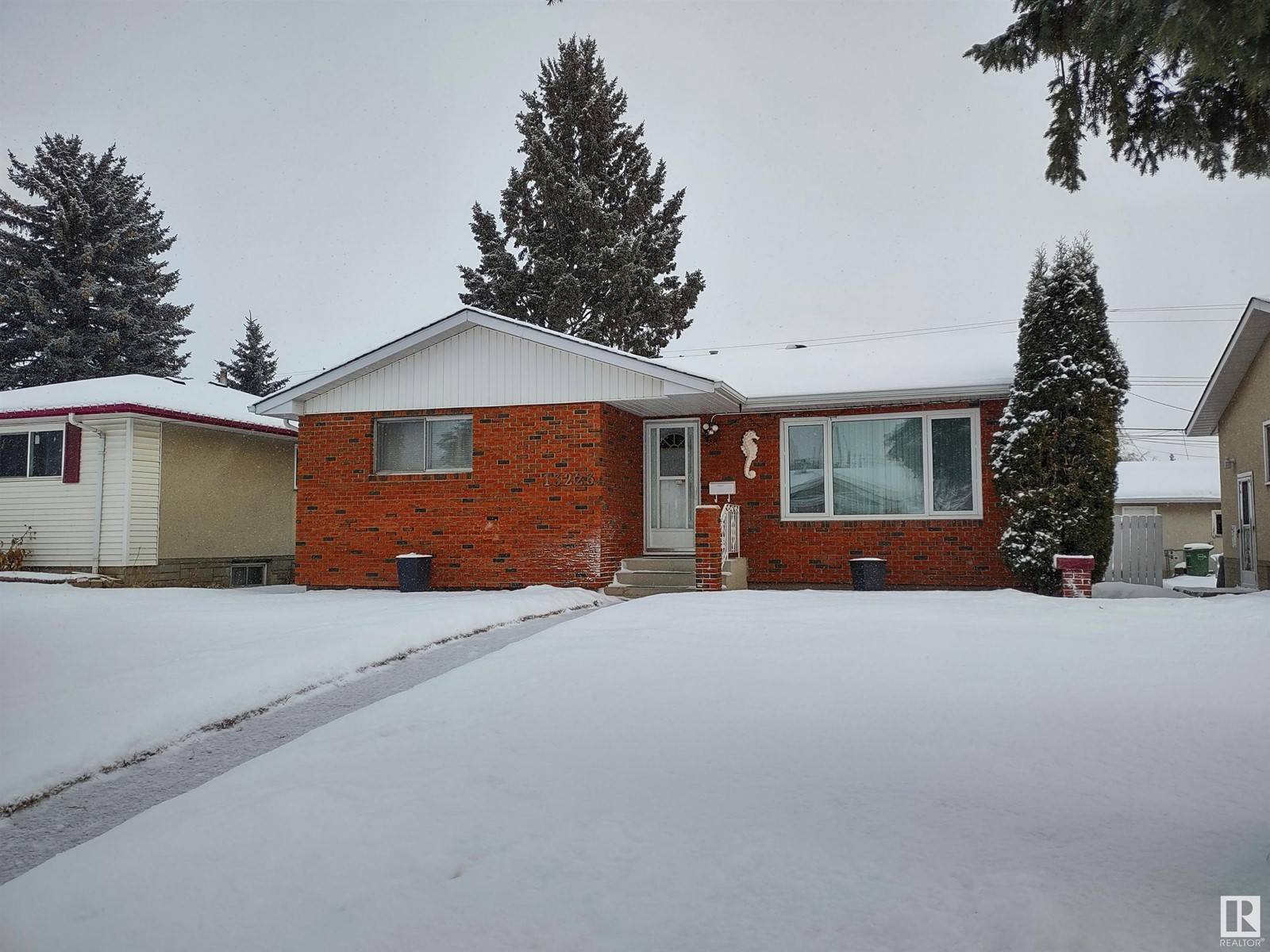 Edmonton, AB T5A0W9,13223 63 ST NW