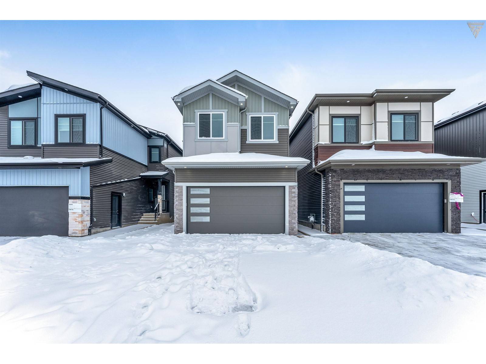 Edmonton, AB T6X2W4,211 28 ST SW