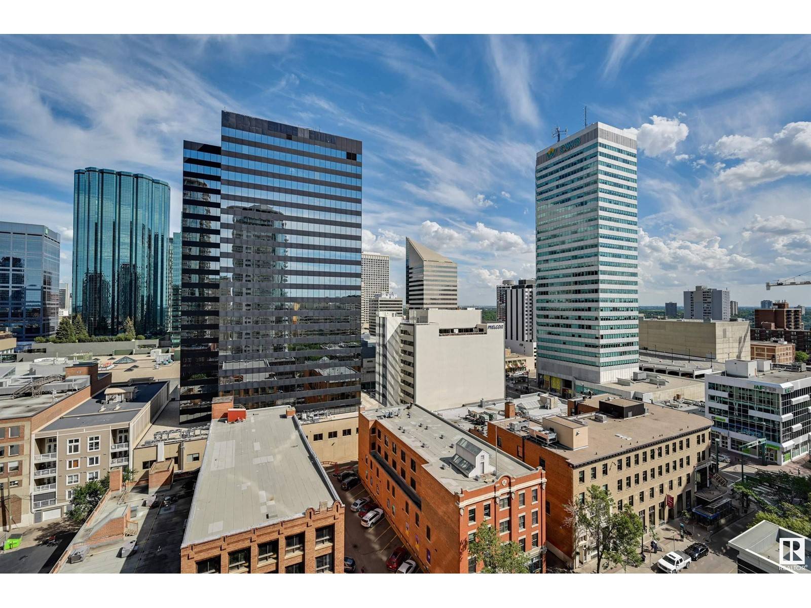 Edmonton, AB T5J0B5,#1402 10136 104 ST NW