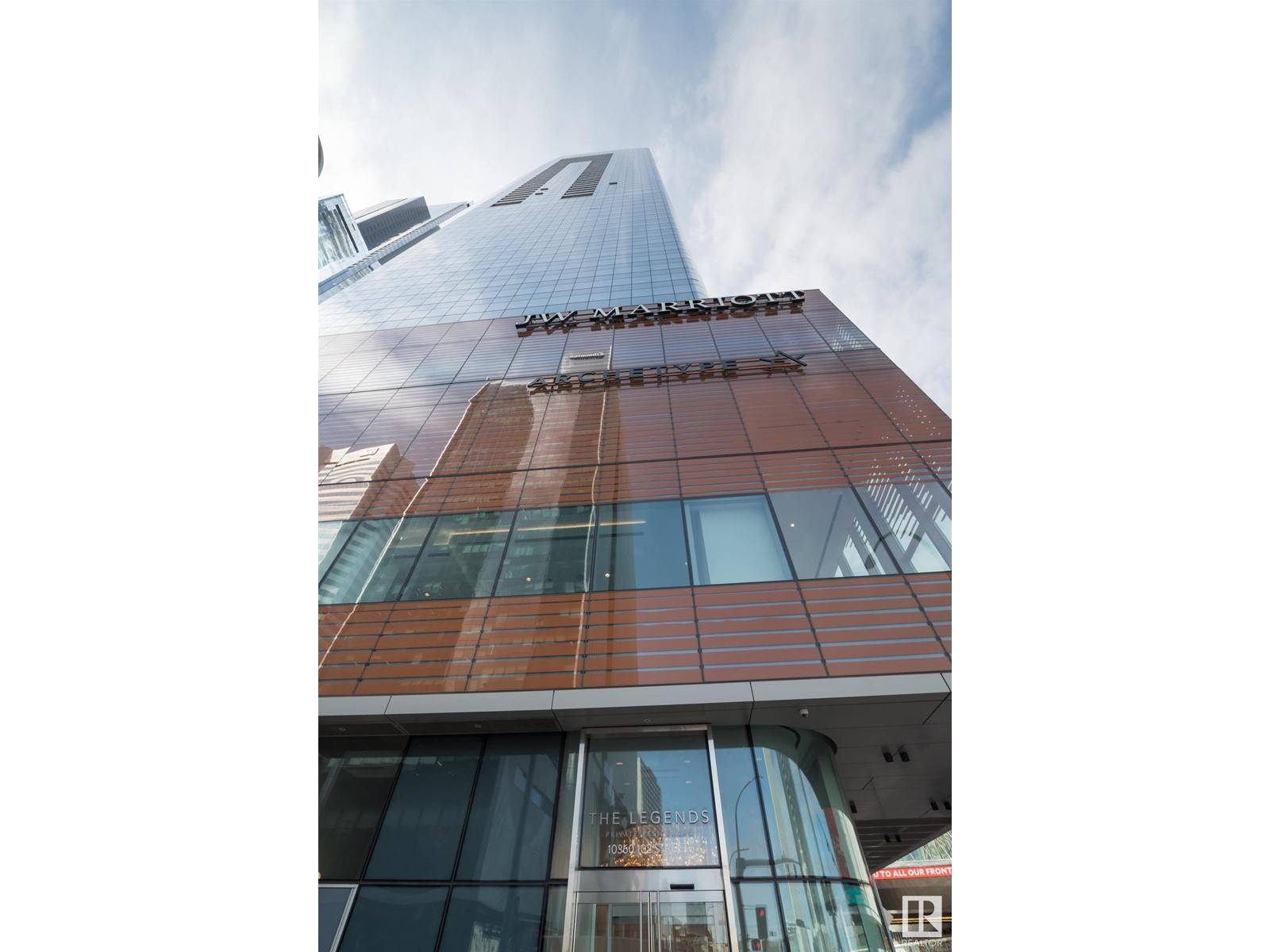Edmonton, AB T5J0K6,#2612 10360 102 ST NW