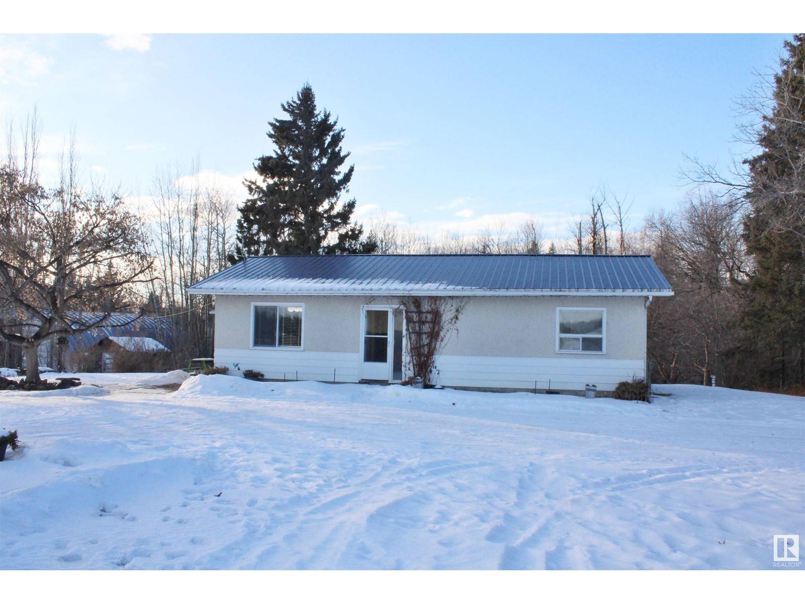 Rural Lac Ste. Anne County, AB T0E1A0,3115 MUSEUM RD