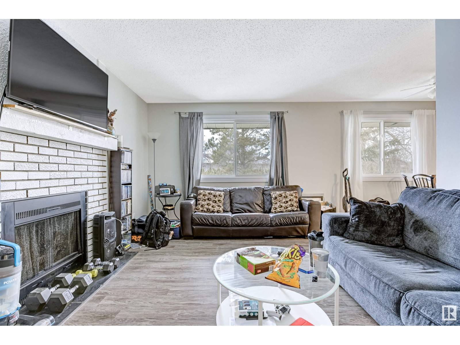 Edmonton, AB T5T3J9,#302 6204 180 ST NW