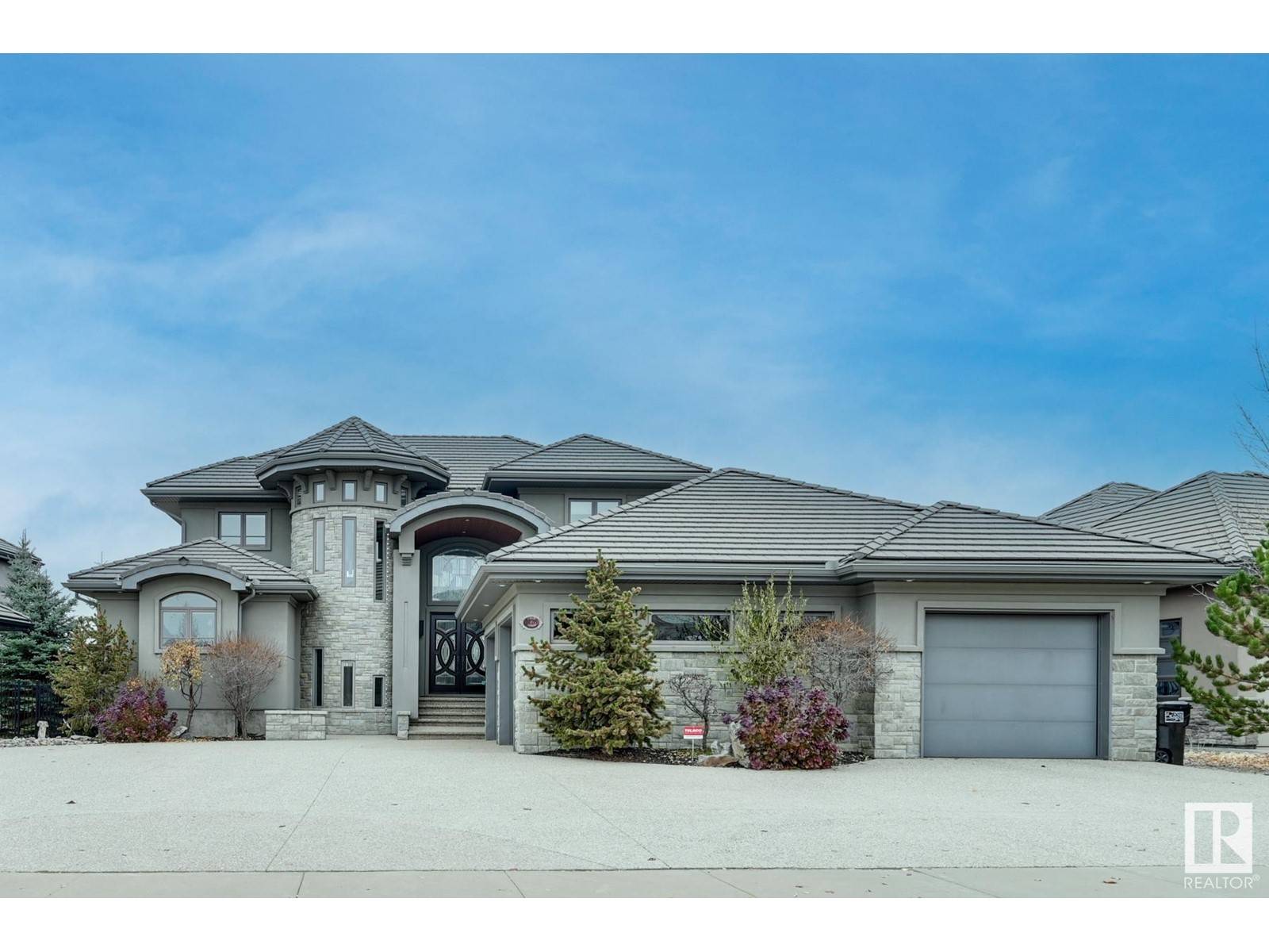 Edmonton, AB T6W0P3,3126 WATSON GR SW