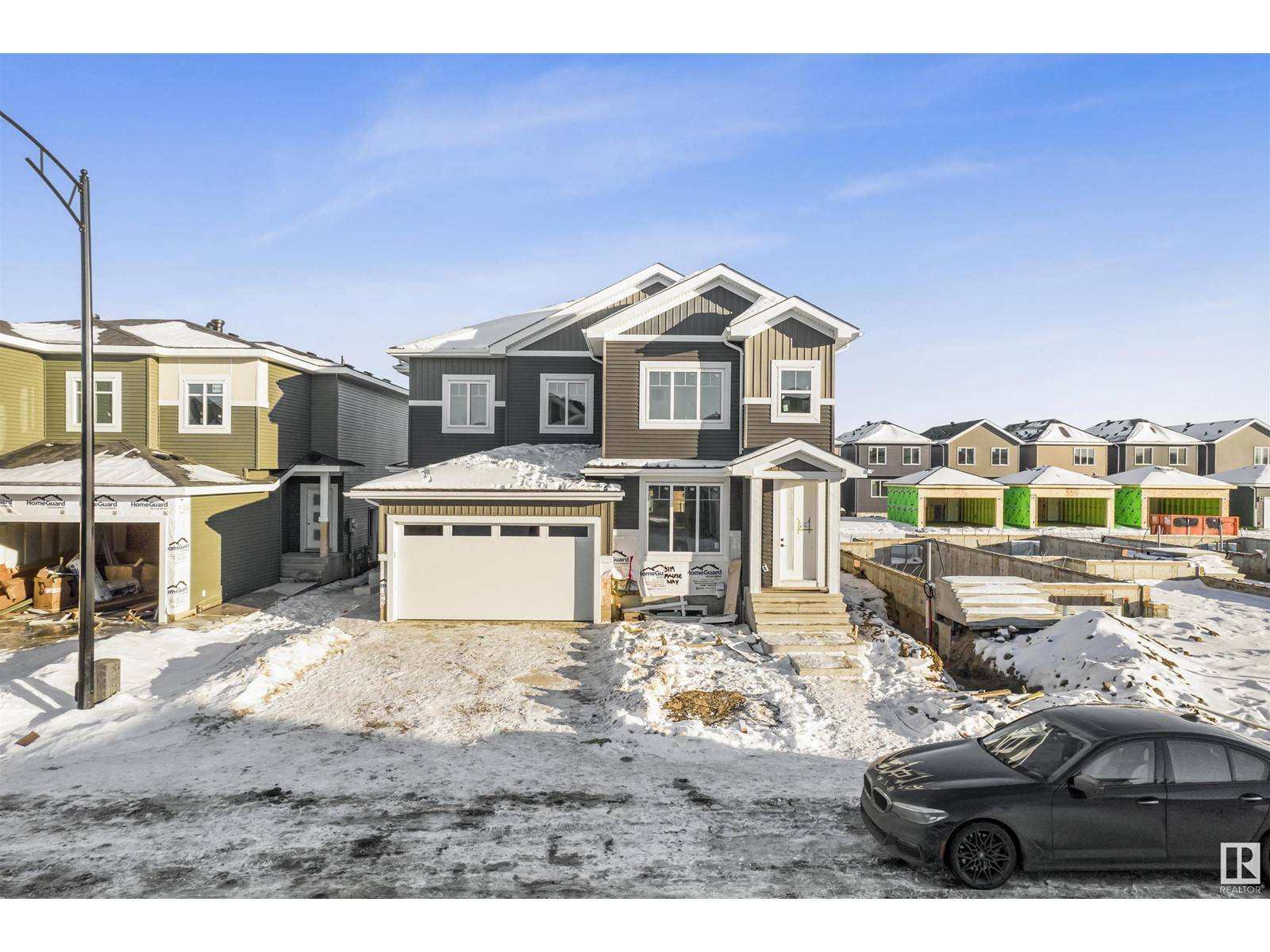 Edmonton, AB T5S0A0,3131 Magpie WY NW