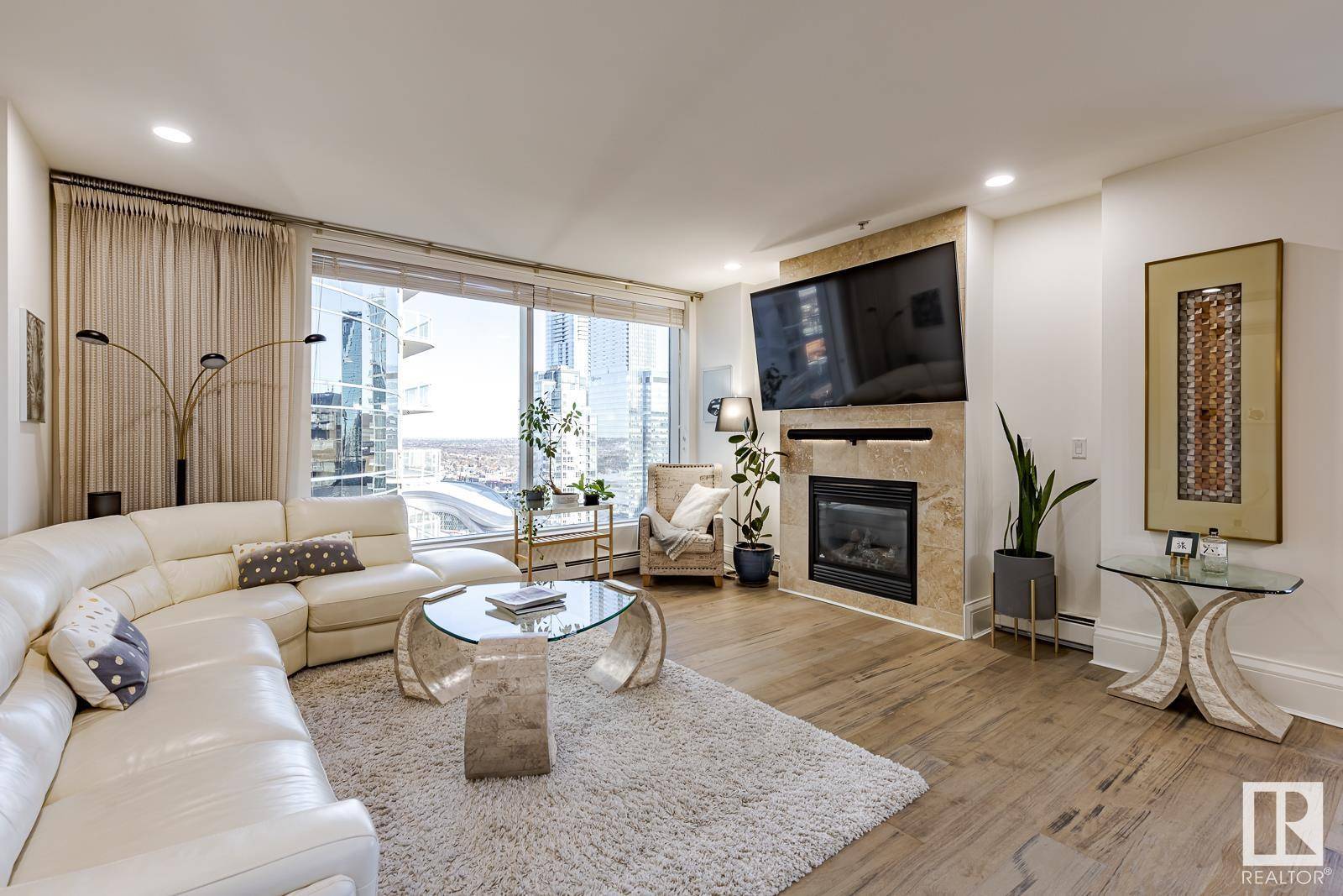 Edmonton, AB T5J0B5,#2801 10136 104 ST NW
