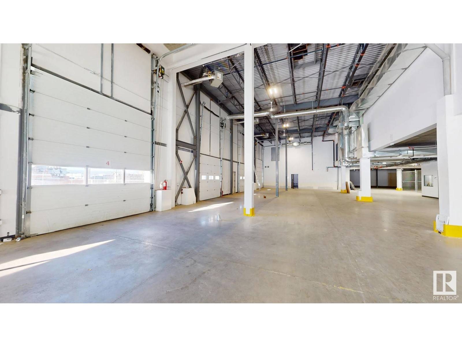 Edmonton, AB T6B2N7,6810 50 ST NW