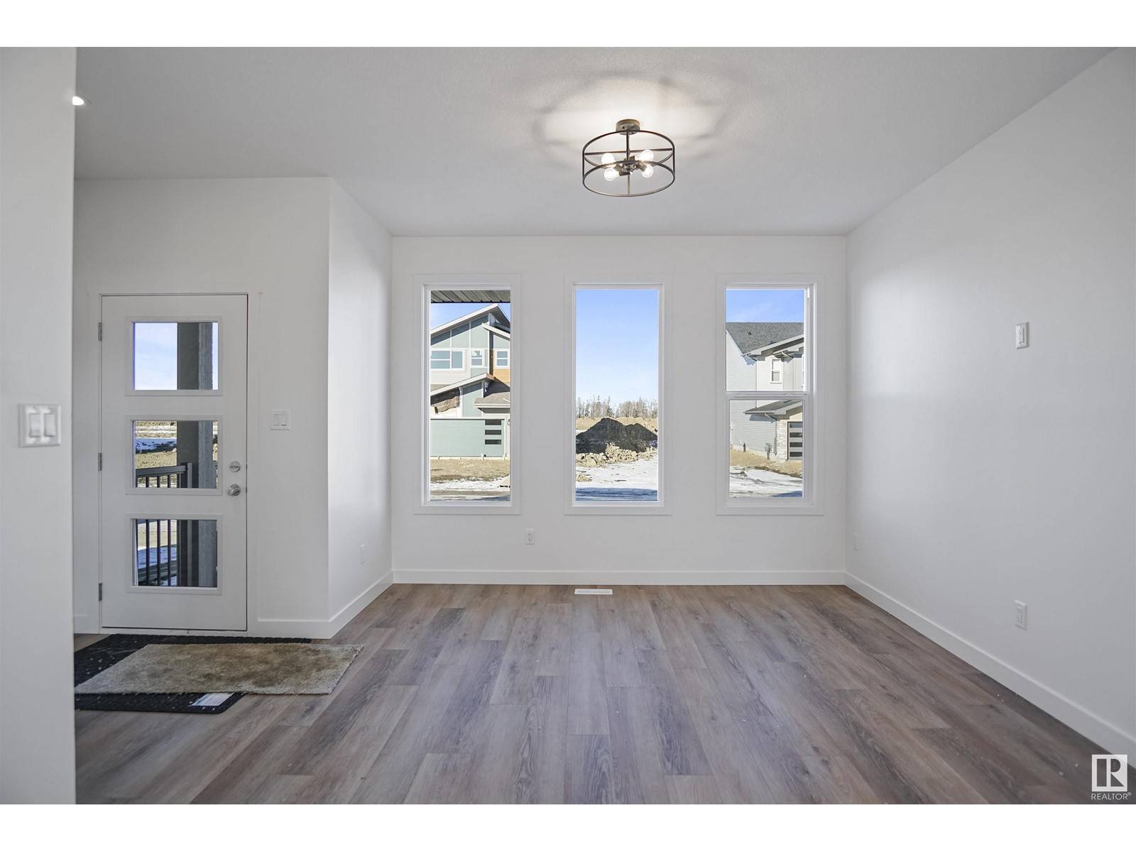 Spruce Grove, AB T7X2Z7,1252 MCLEOD AV