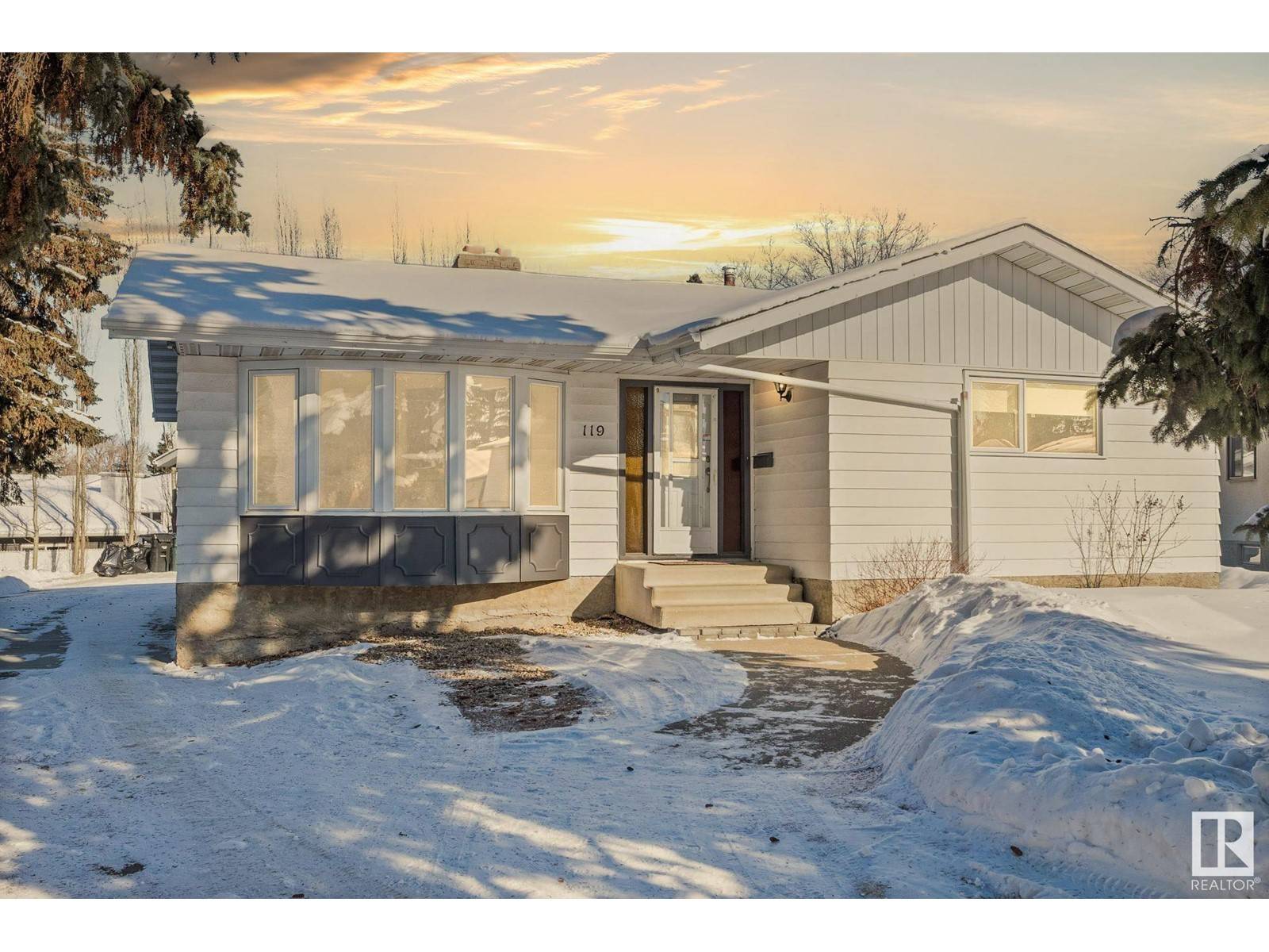 Sherwood Park, AB T8A3A3,119 GLENRIDGE PL