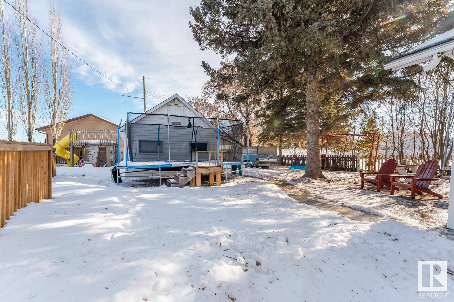 Cold Lake, AB T9M1R9,5321 57 ST