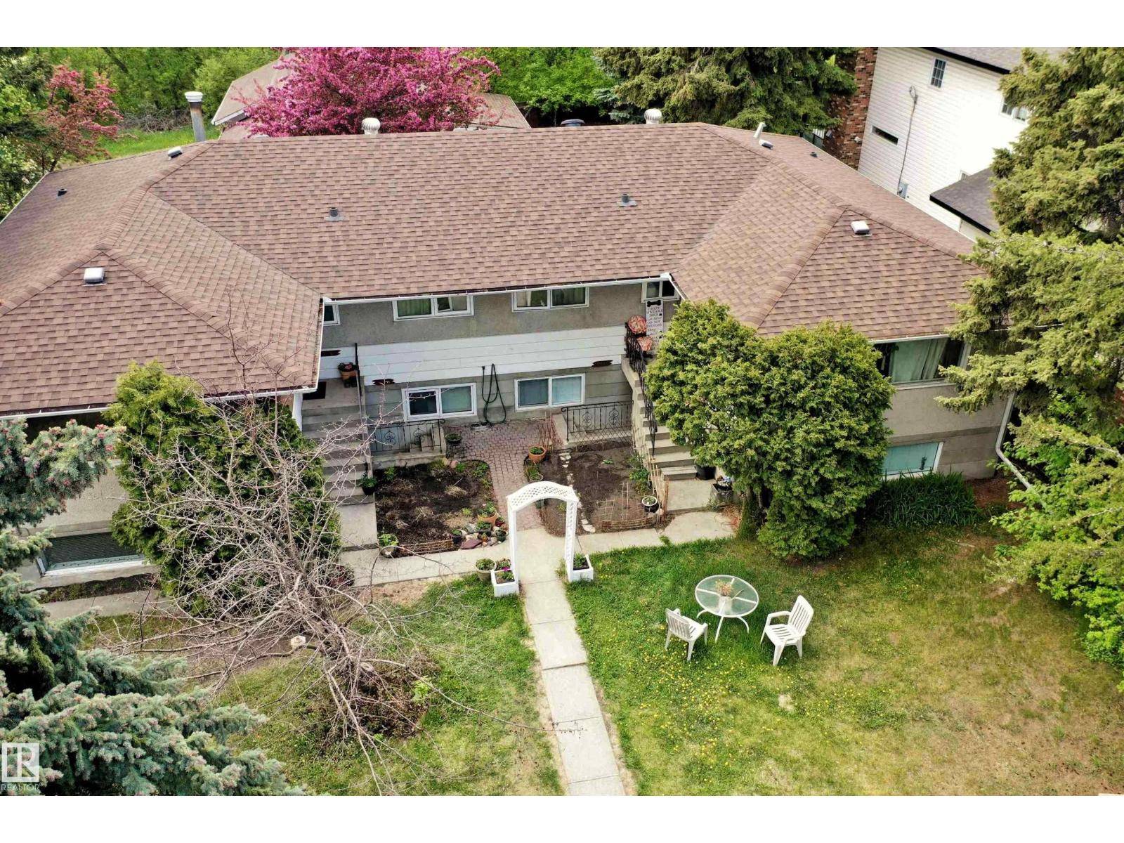 Edmonton, AB T6A3A6,10202 76 ST NW