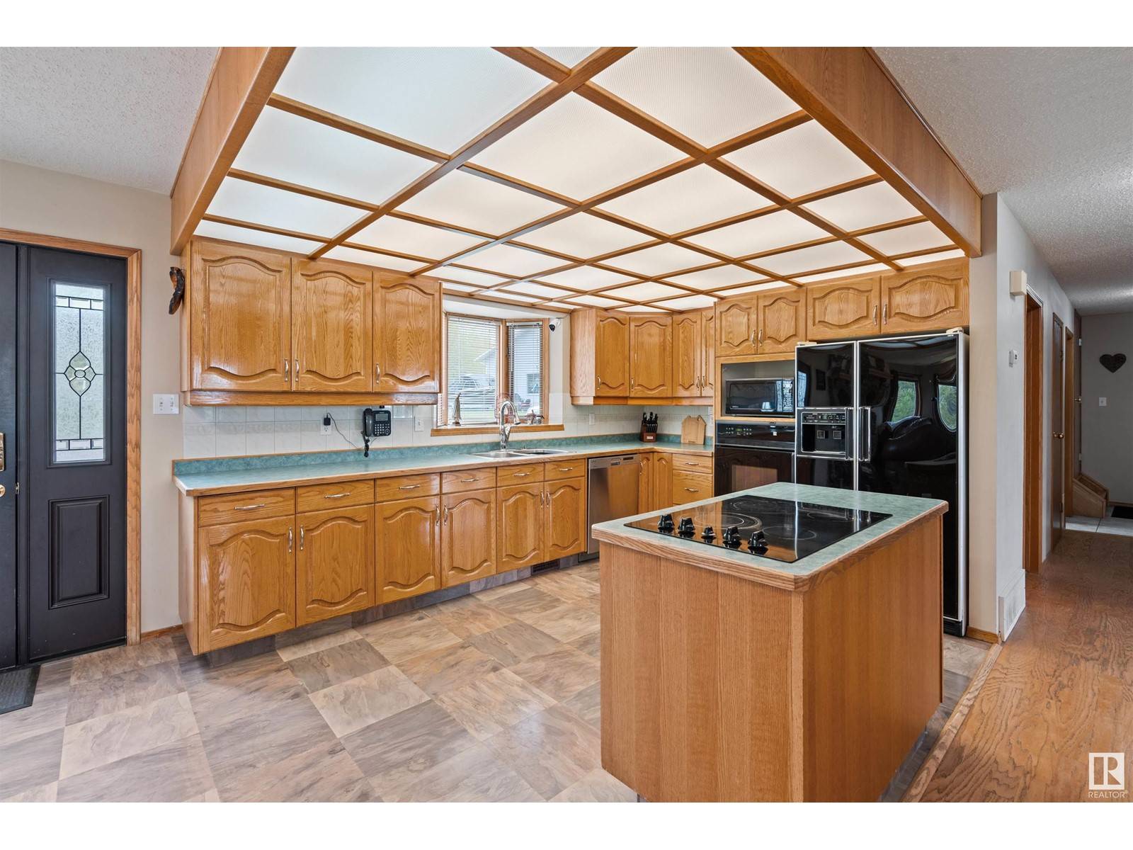 Cold Lake, AB T9M1G2,1301 28 ST