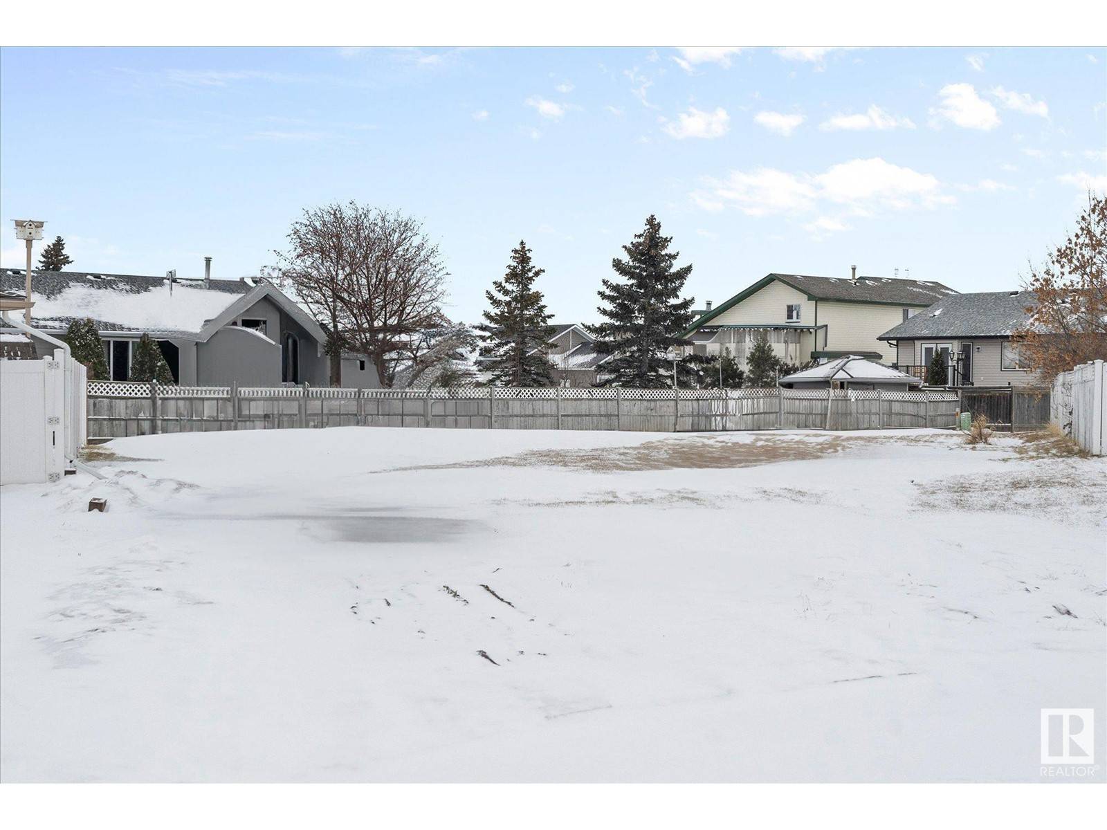 Vegreville, AB T9C1V3,4317 59A AV