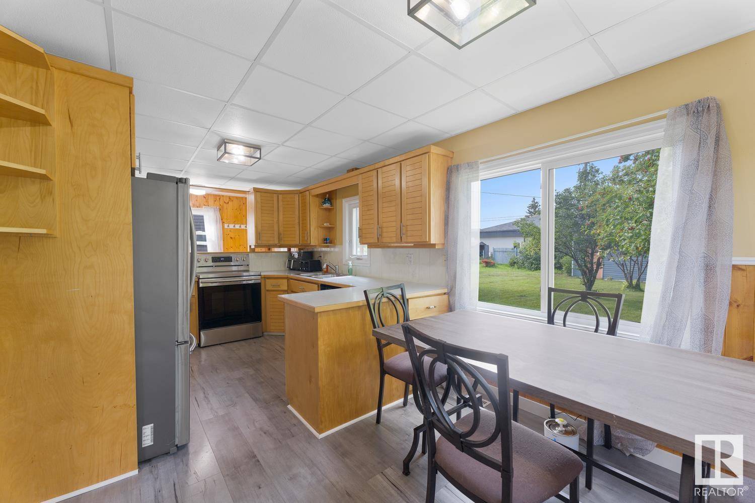 Bonnyville Town, AB T9N2G9,5112 49 ST
