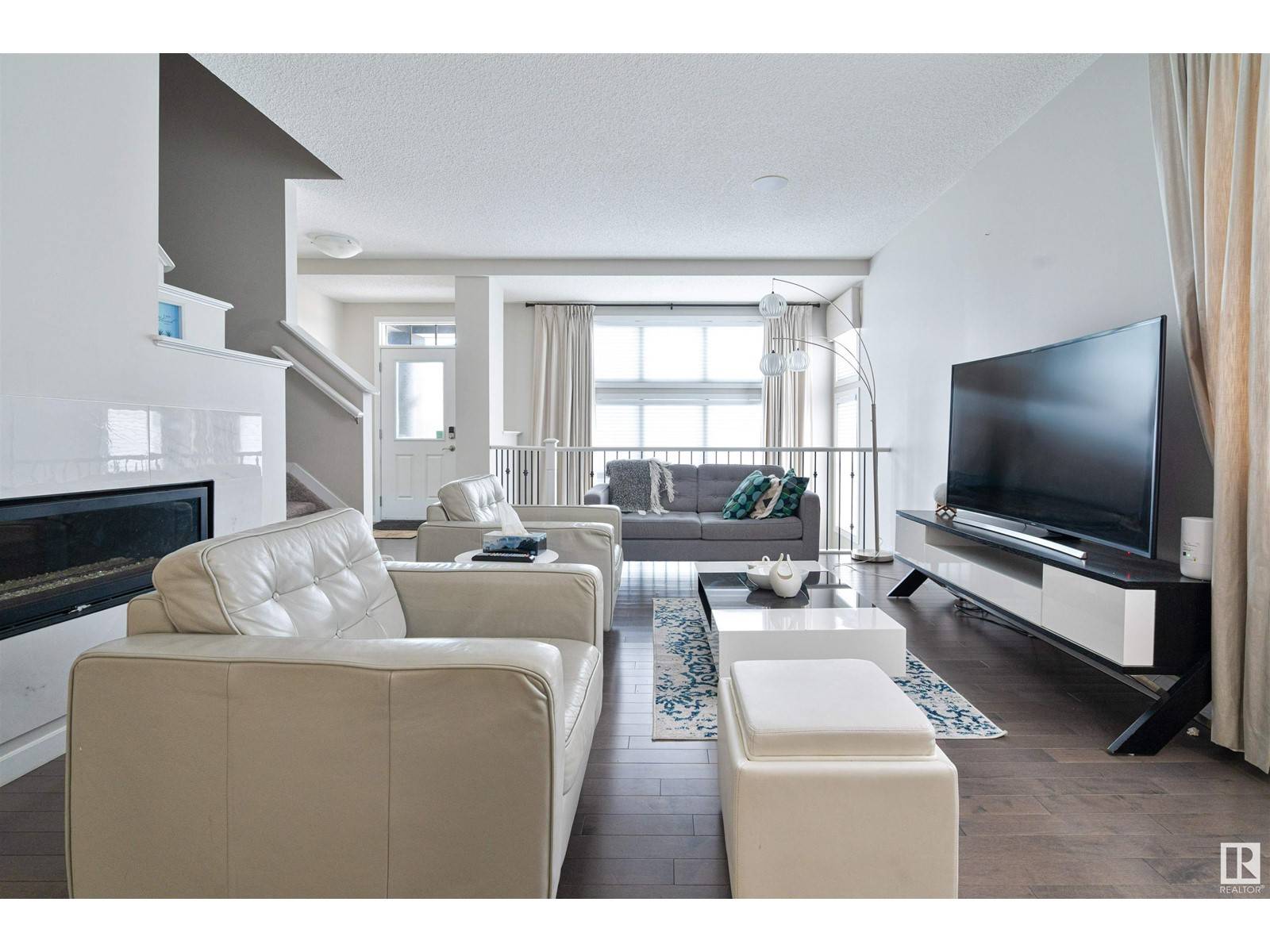 Edmonton, AB T5T6Z6,703 Secord BV NW