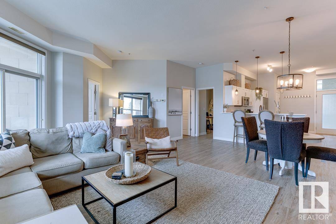 Edmonton, AB T5H0A8,#224 10531 117 ST NW