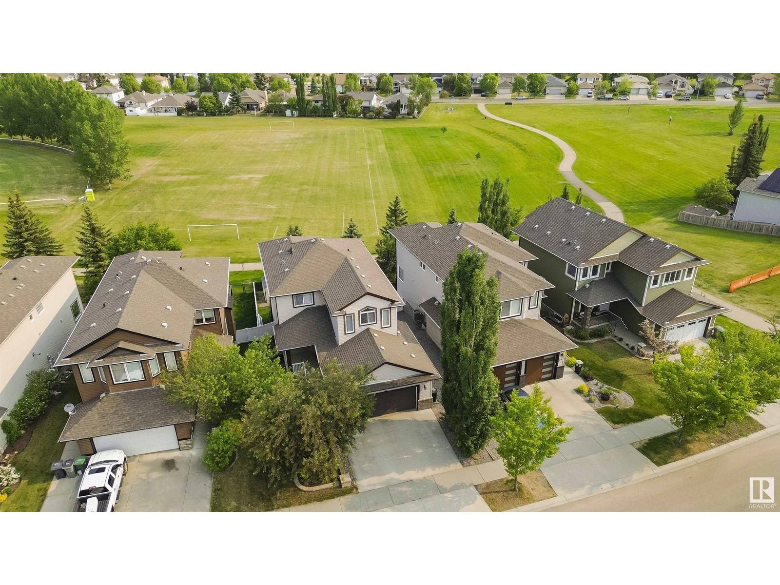 Beaumont, AB T4X0E7,72 RUE BLANCHARD