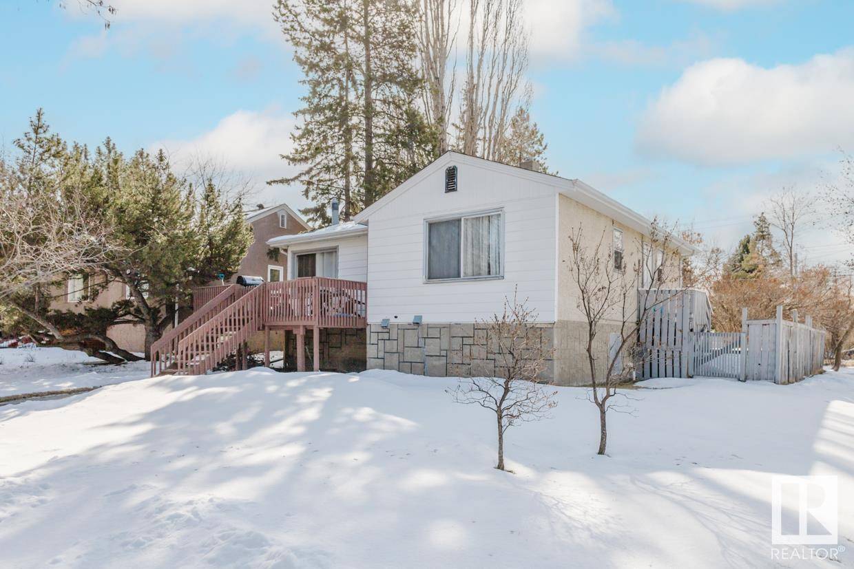 Edmonton, AB T5M2A6,13539 107A AV NW