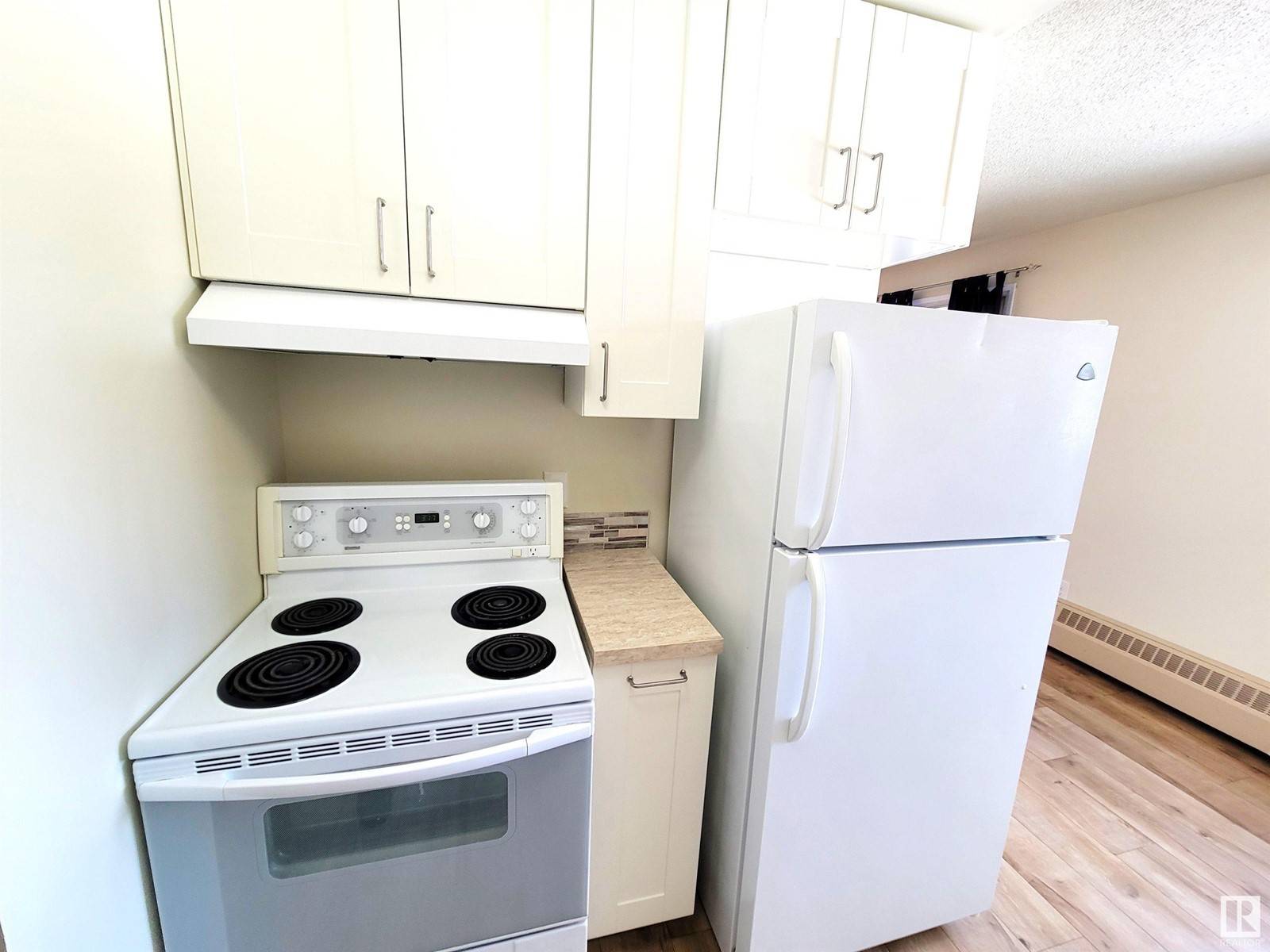 Cold Lake, AB T9M1J8,#201 911 10 ST