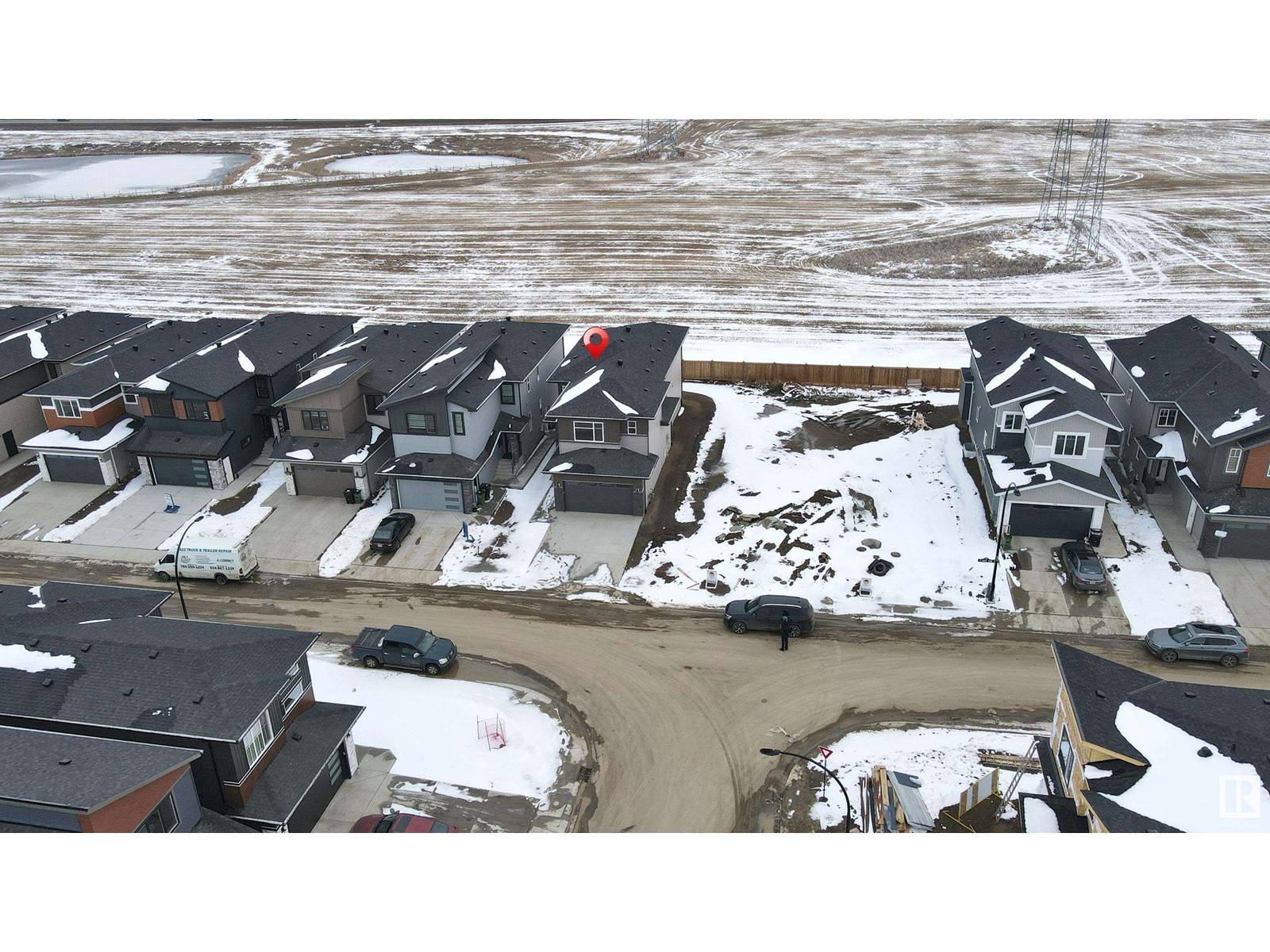 Edmonton, AB T6X3E2,2904 1 AV SW