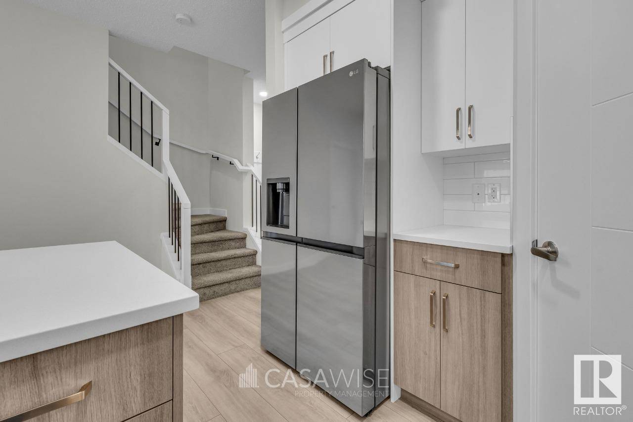 Leduc, AB T2R0A2,302 Brae WY