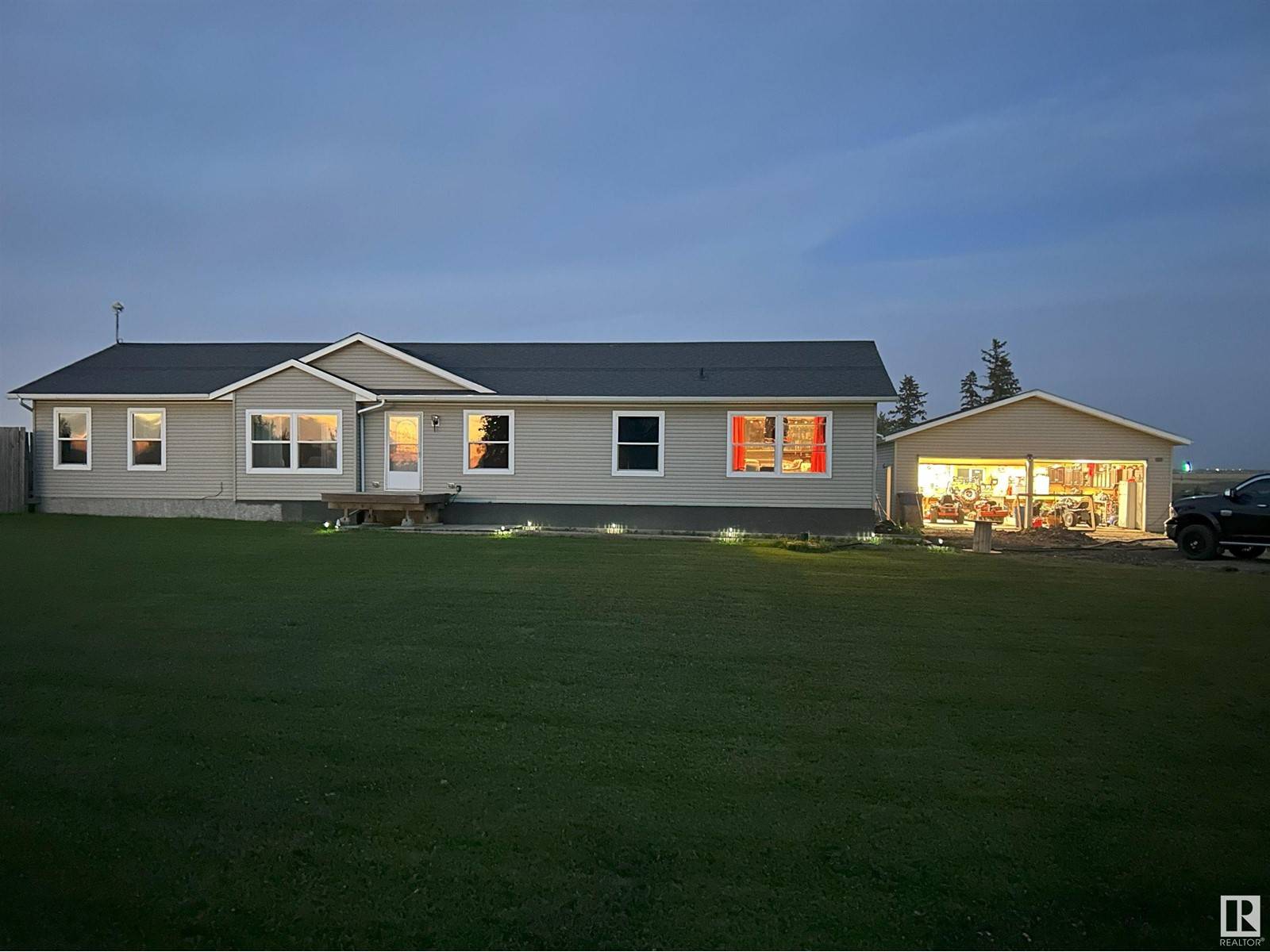 Rural Leduc County, AB T9E2X1,A49523 RGE ROAD 261