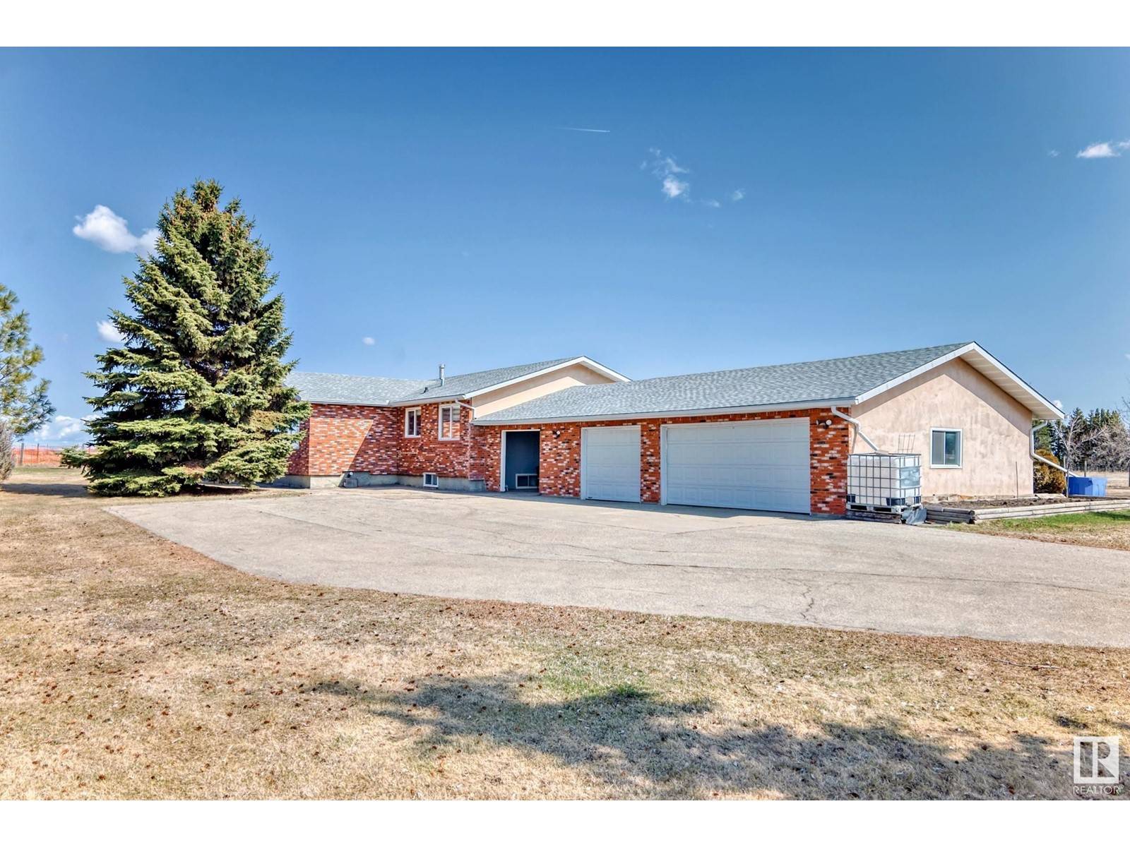 Edmonton, AB T5Y6J2,1850 232 AV NE