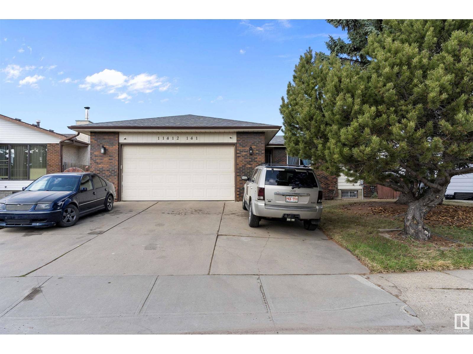 Edmonton, AB T5X3Z6,11412 141 AV NW