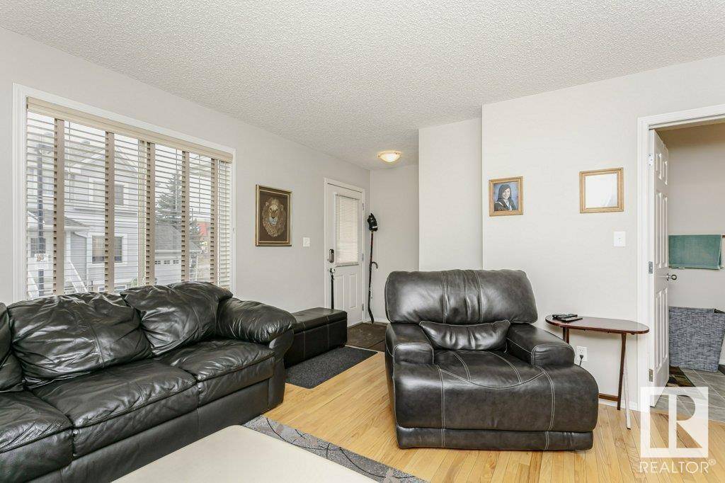 Edmonton, AB T6T0B5,#89 2503 24 ST NW