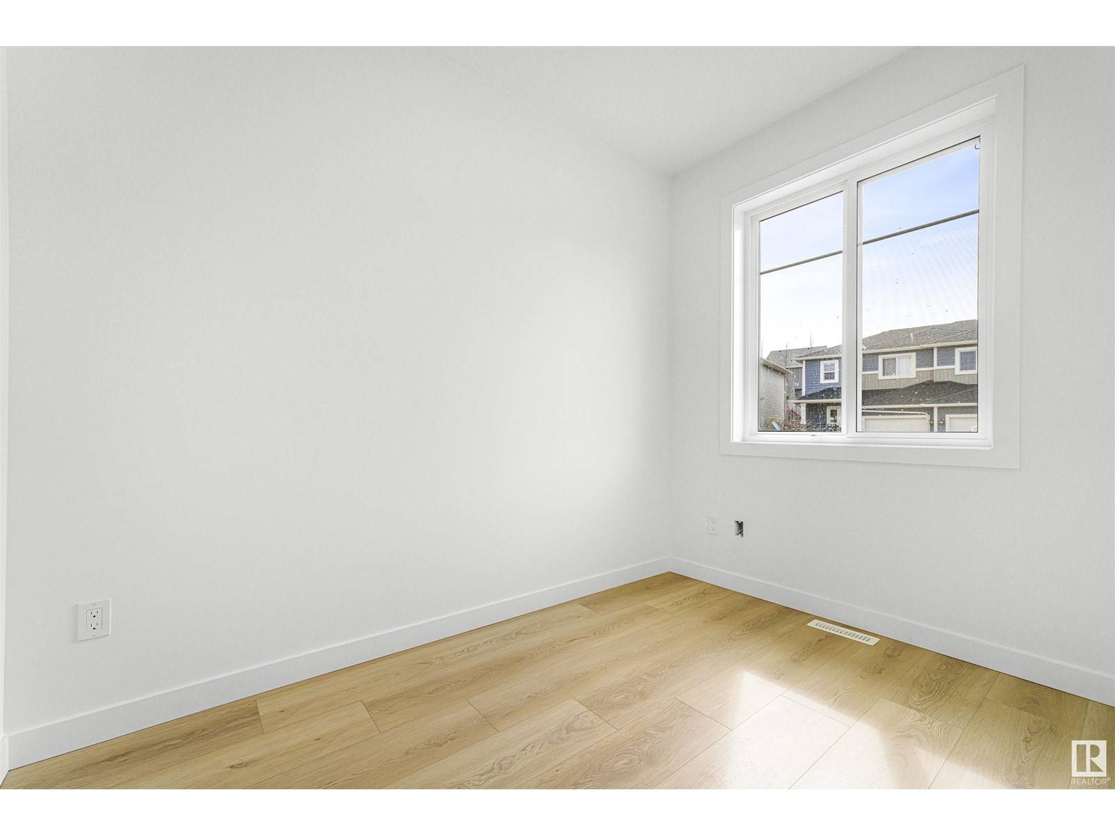 Spruce Grove, AB T7X0R7,76 Hazelwood Lane
