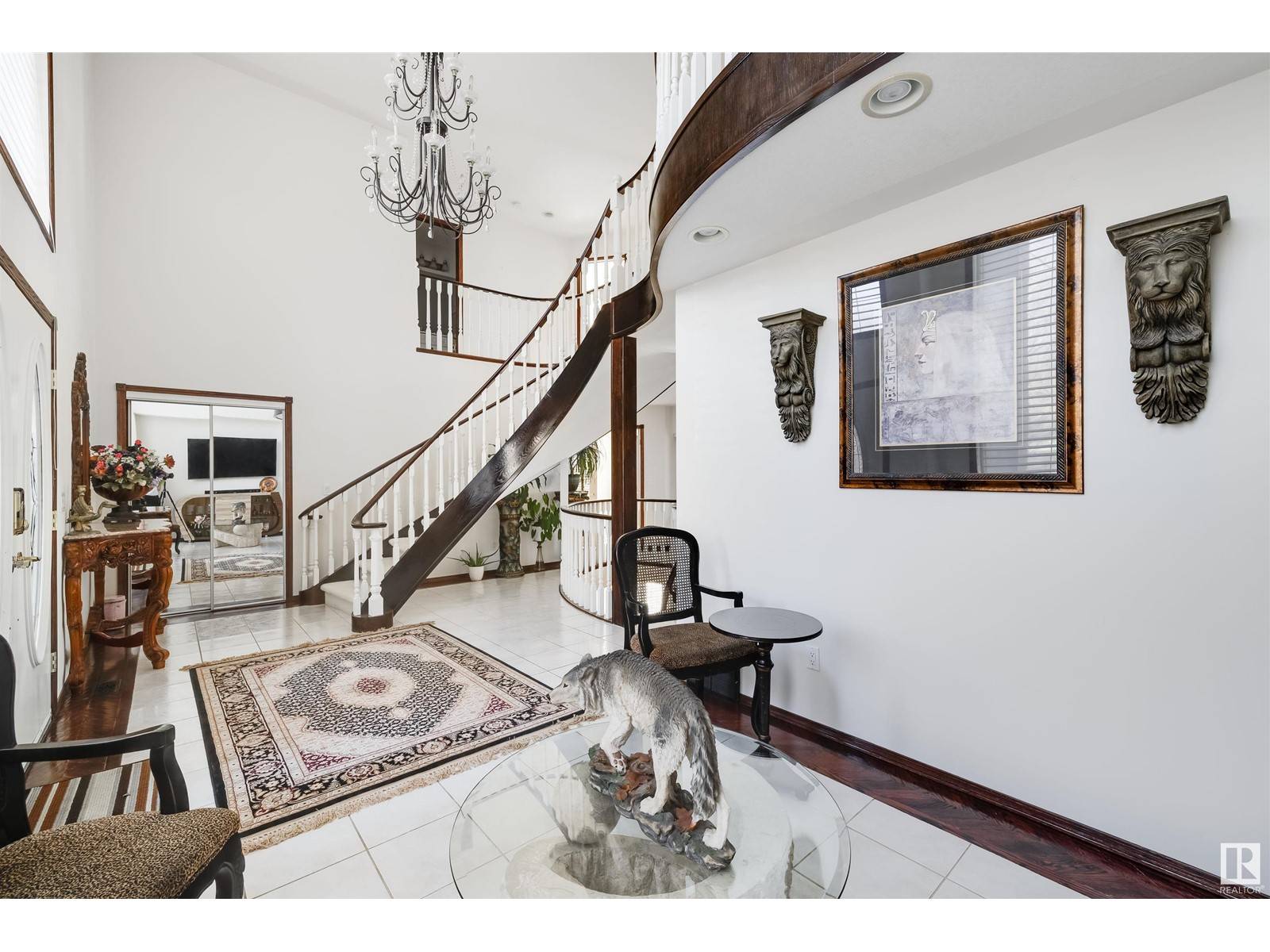 St. Albert, AB T8N6L7,29 OAKDALE PL