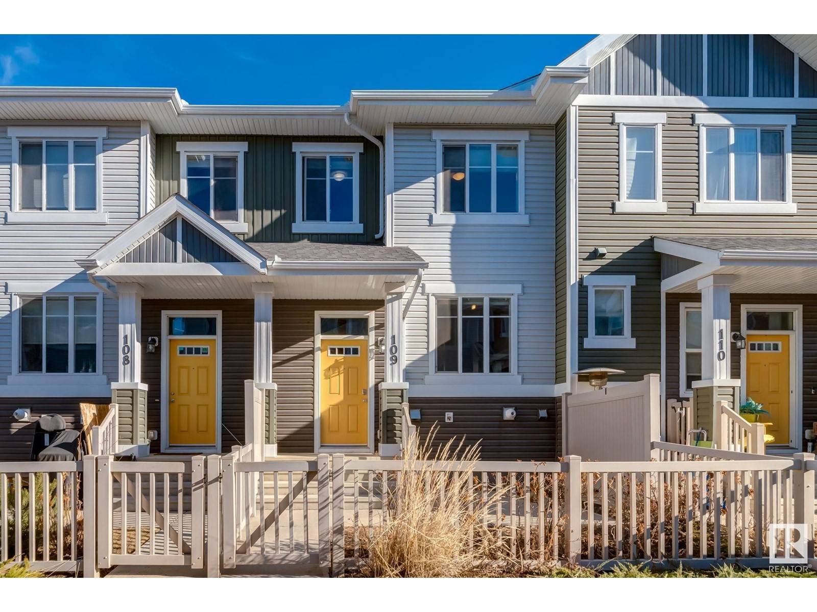 Edmonton, AB T6W3M4,#109 2905 141 ST SW