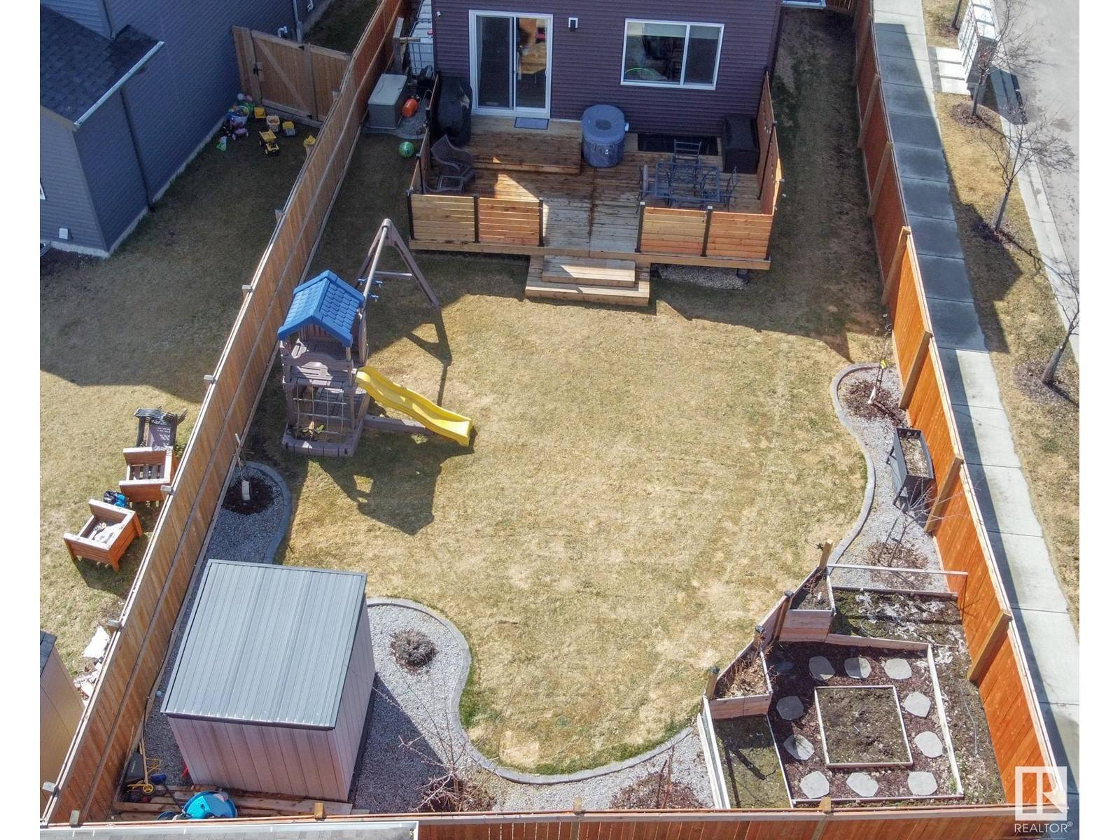 Edmonton, AB T5M0W6,2843 202 ST NW