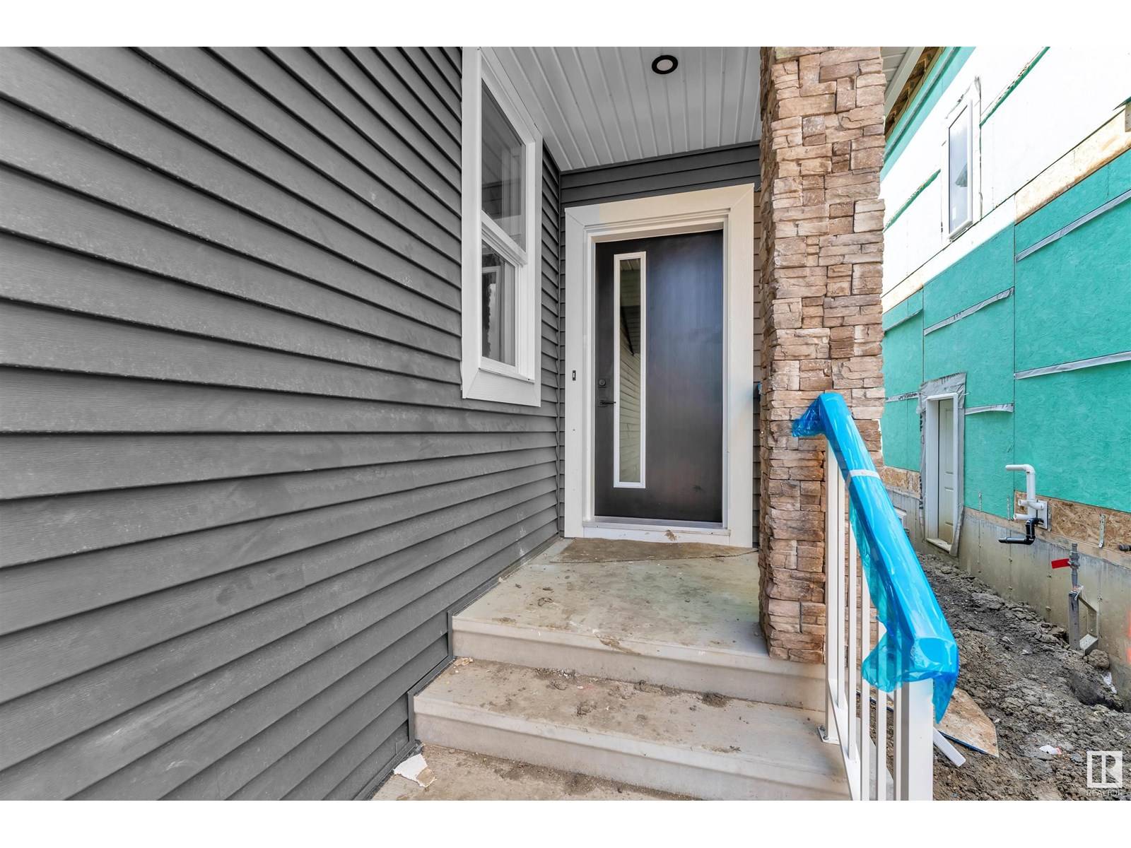 St. Albert, AB T8T1R8,97 ELDRIDGE PT