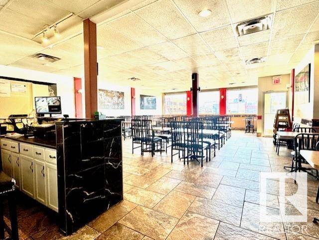 Edmonton, AB T5H2N7,10660 98 ST NW