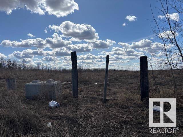 Edmonton, AB T6X1A7,2103 ELLERSLIE RD SW